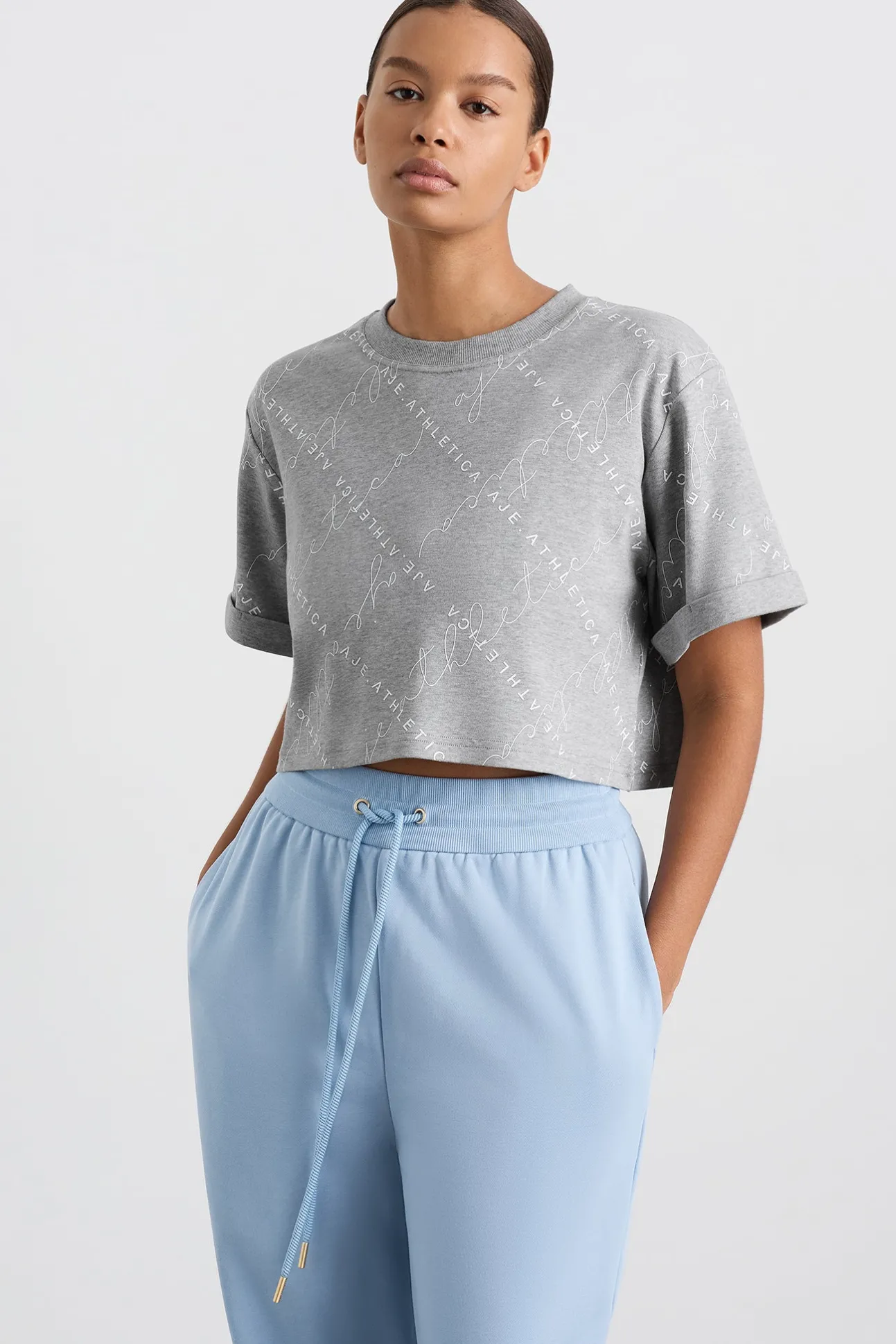 cropped_tee__5-2.webp Cropped Tee 105