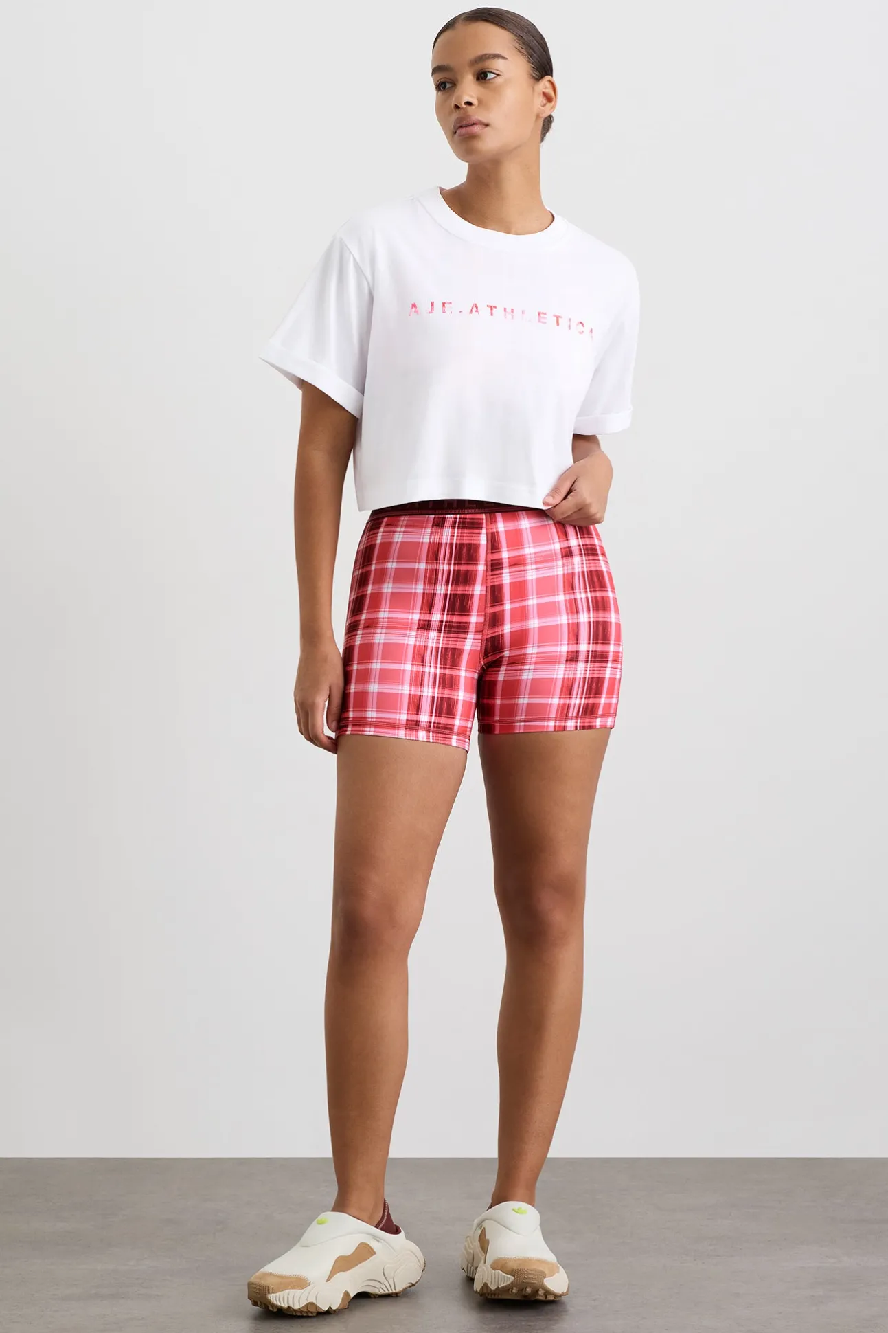 cropped_tee__7.webp Cropped Tee 105