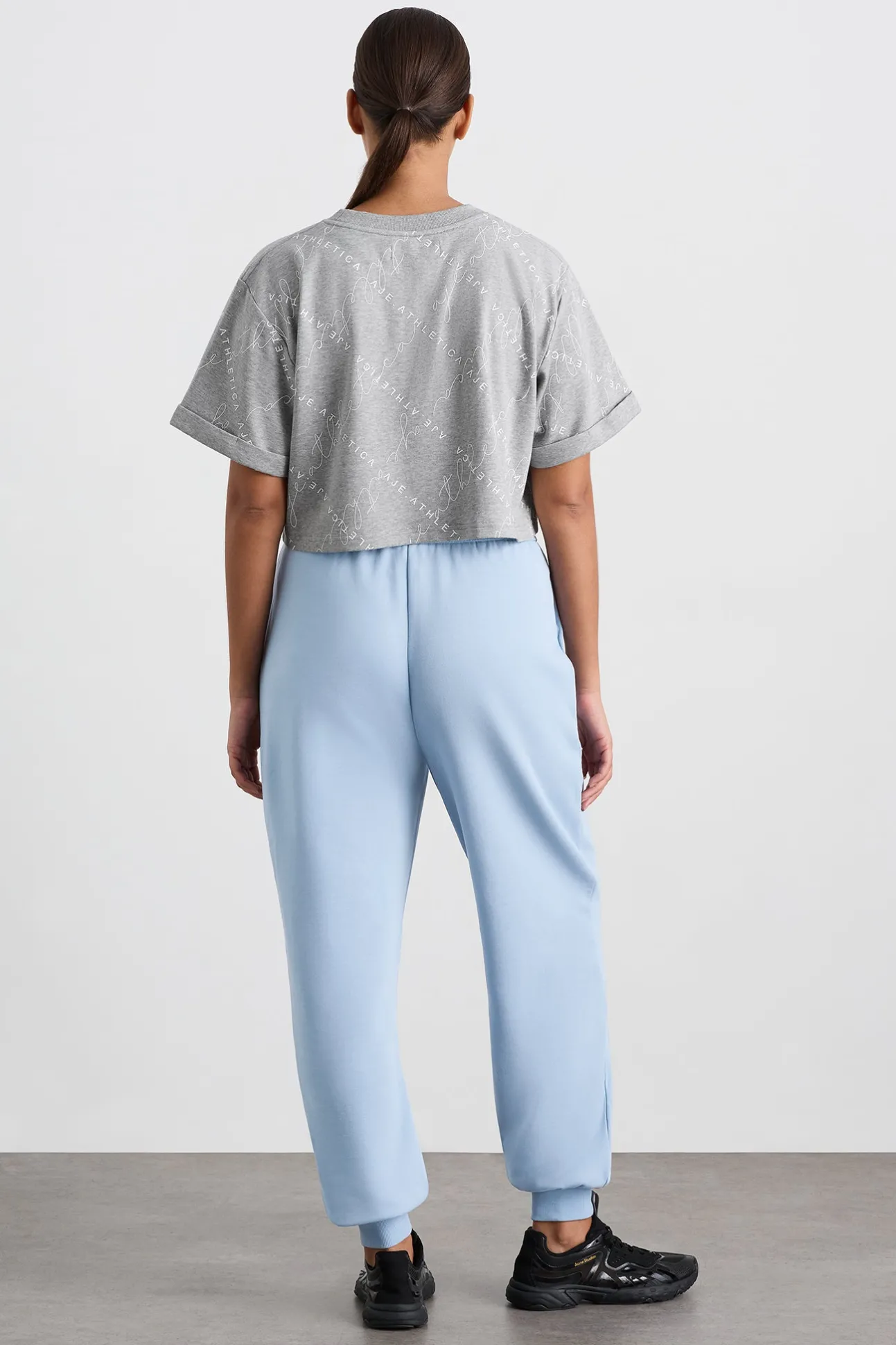 cropped_tee__9-2.webp Cropped Tee 105