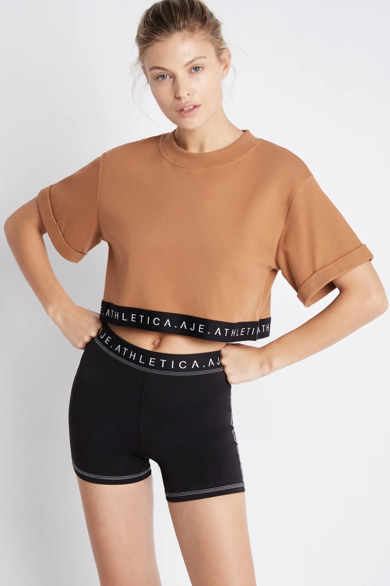 cropped_tshirt__0.webp Cropped T-Shirt 006