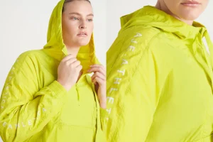 Cropped Windbreaker Jacket 702