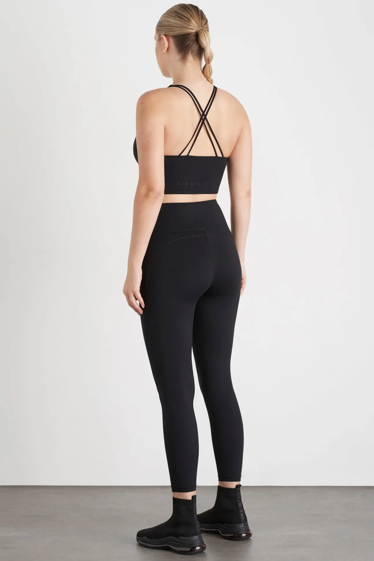 cross_back_crop_top__9.webp Cross Back Crop Top 301
