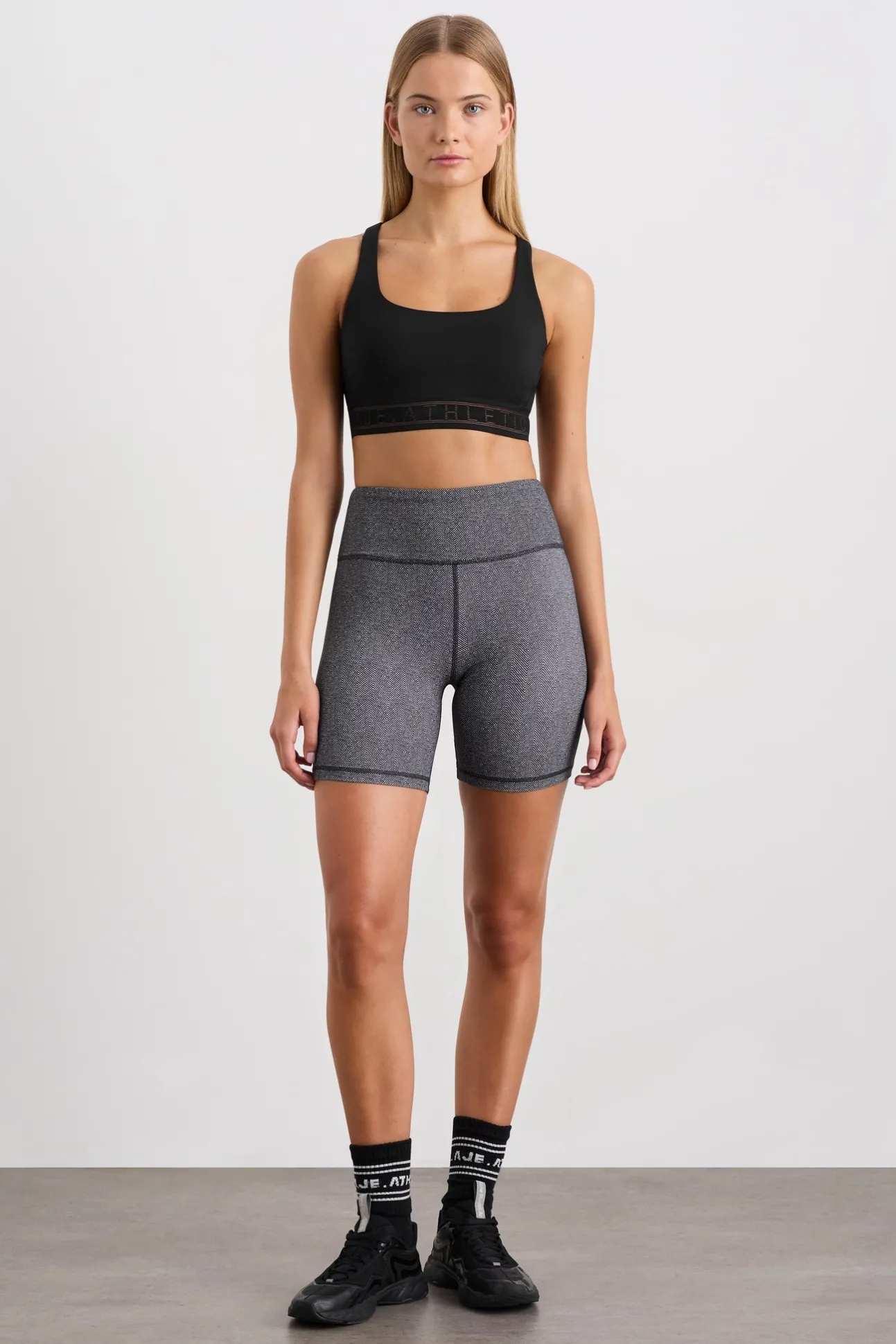 cross_back_sports_bra__2-2.webp Cross Back Sports Bra 383