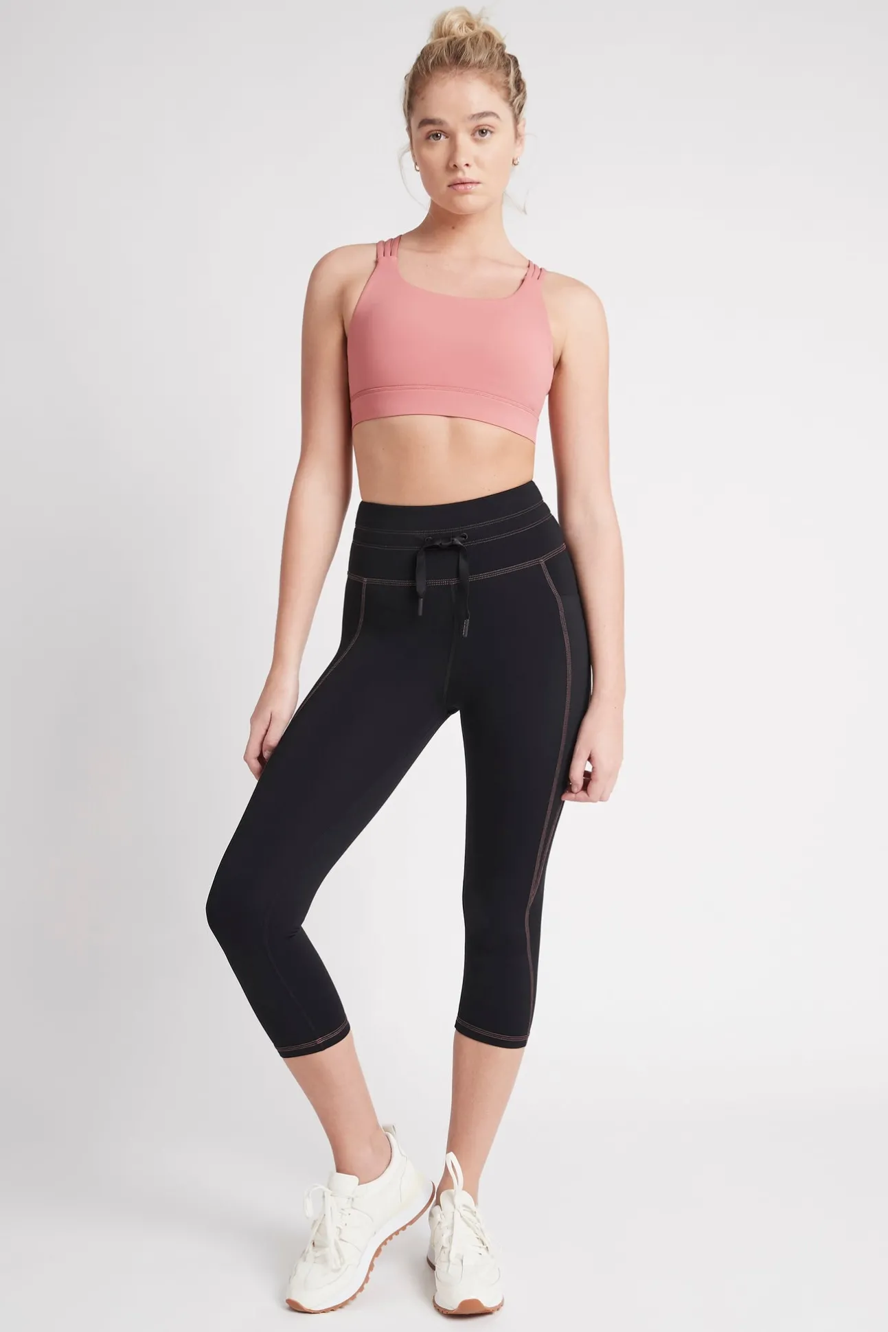 cross_back_sports_bra__4.webp Cross Back Sports Bra 323
