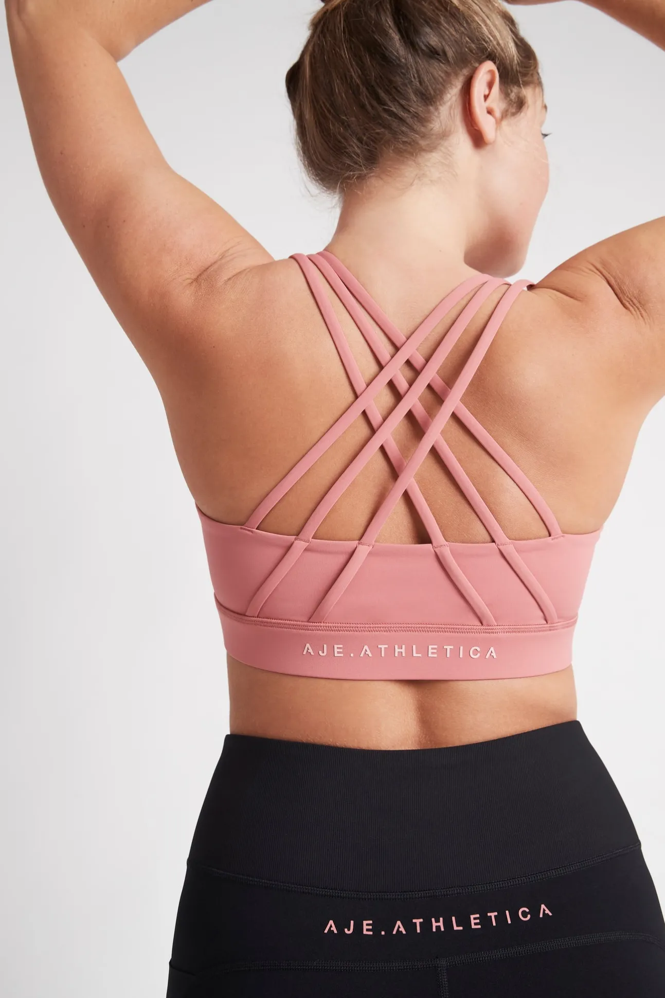 cross_back_sports_bra__7.webp Cross Back Sports Bra 323