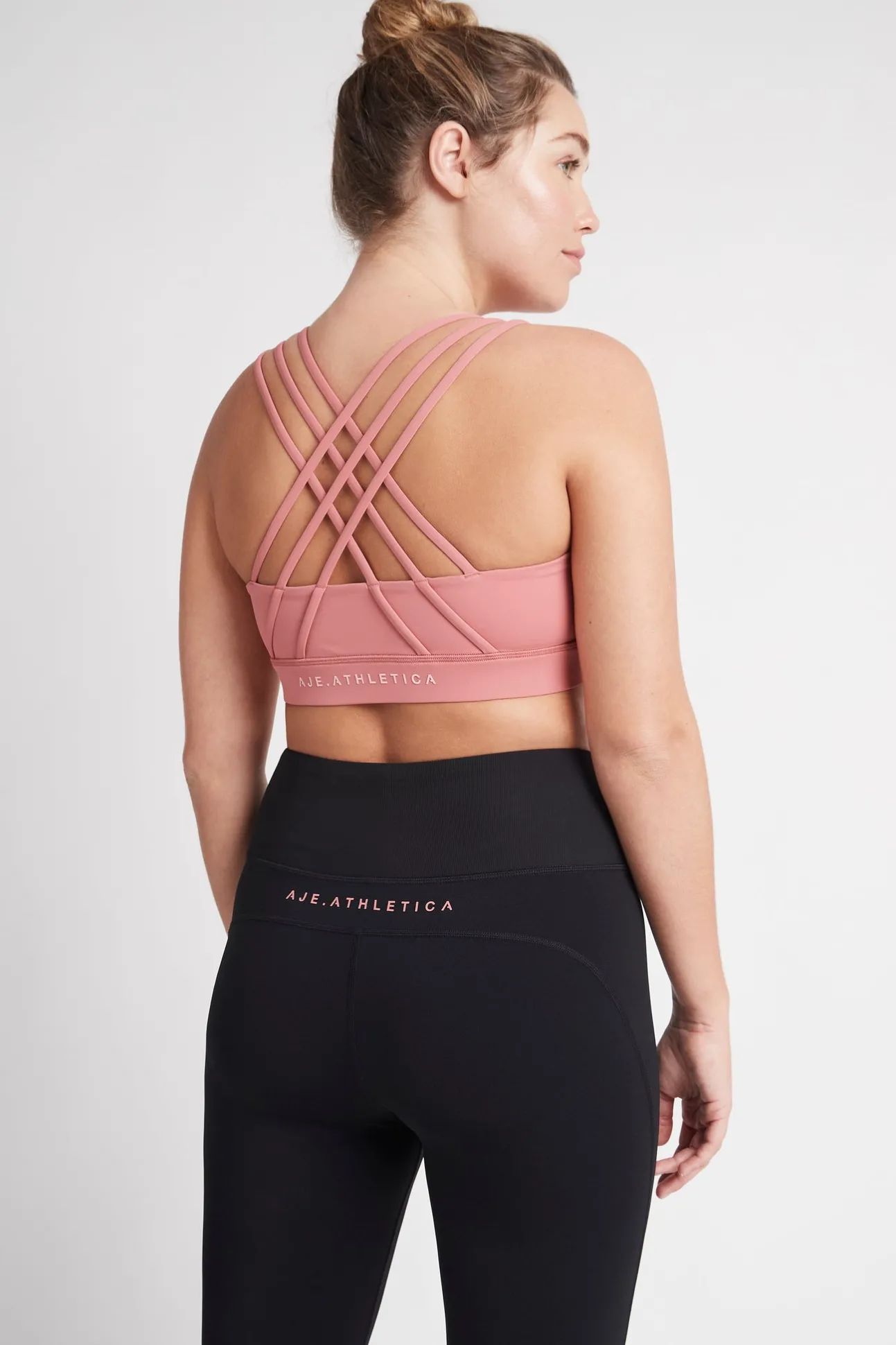 cross_back_sports_bra__9.webp Cross Back Sports Bra 323