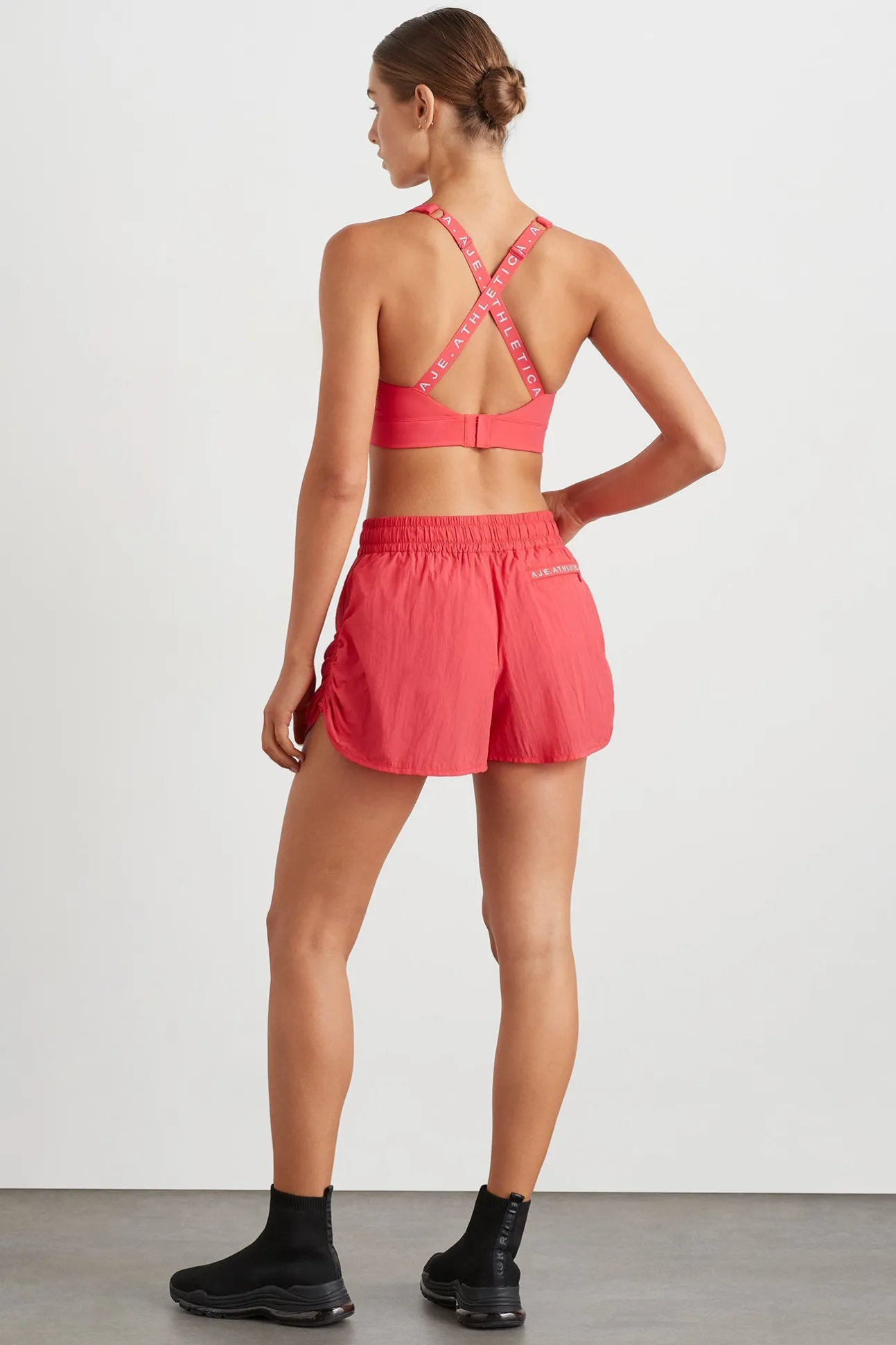 crossback_sports_bra__5.webp Crossback Sports Bra 343