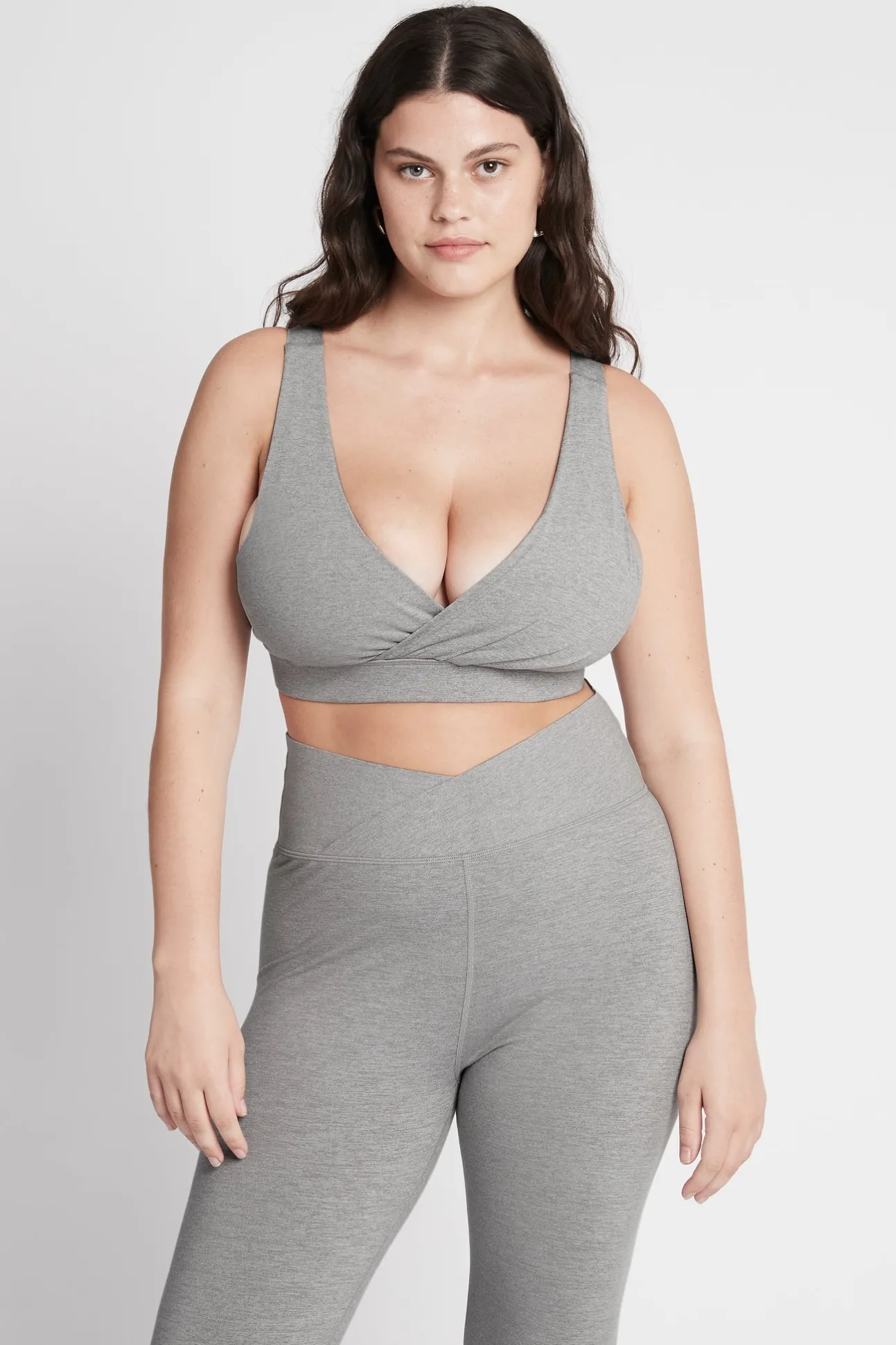 crossover_sports_bra__6.webp Crossover Sports Bra 317