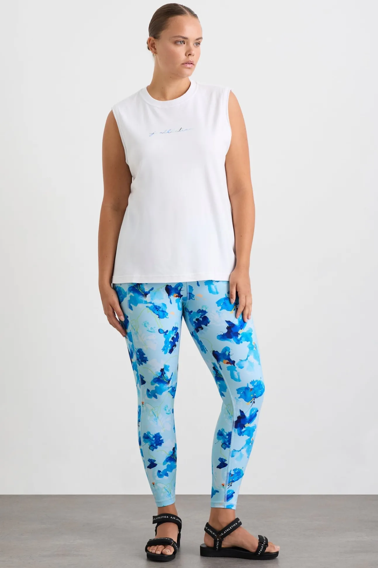 cursive_logo_tank__12.webp Cursive Logo Tank 101