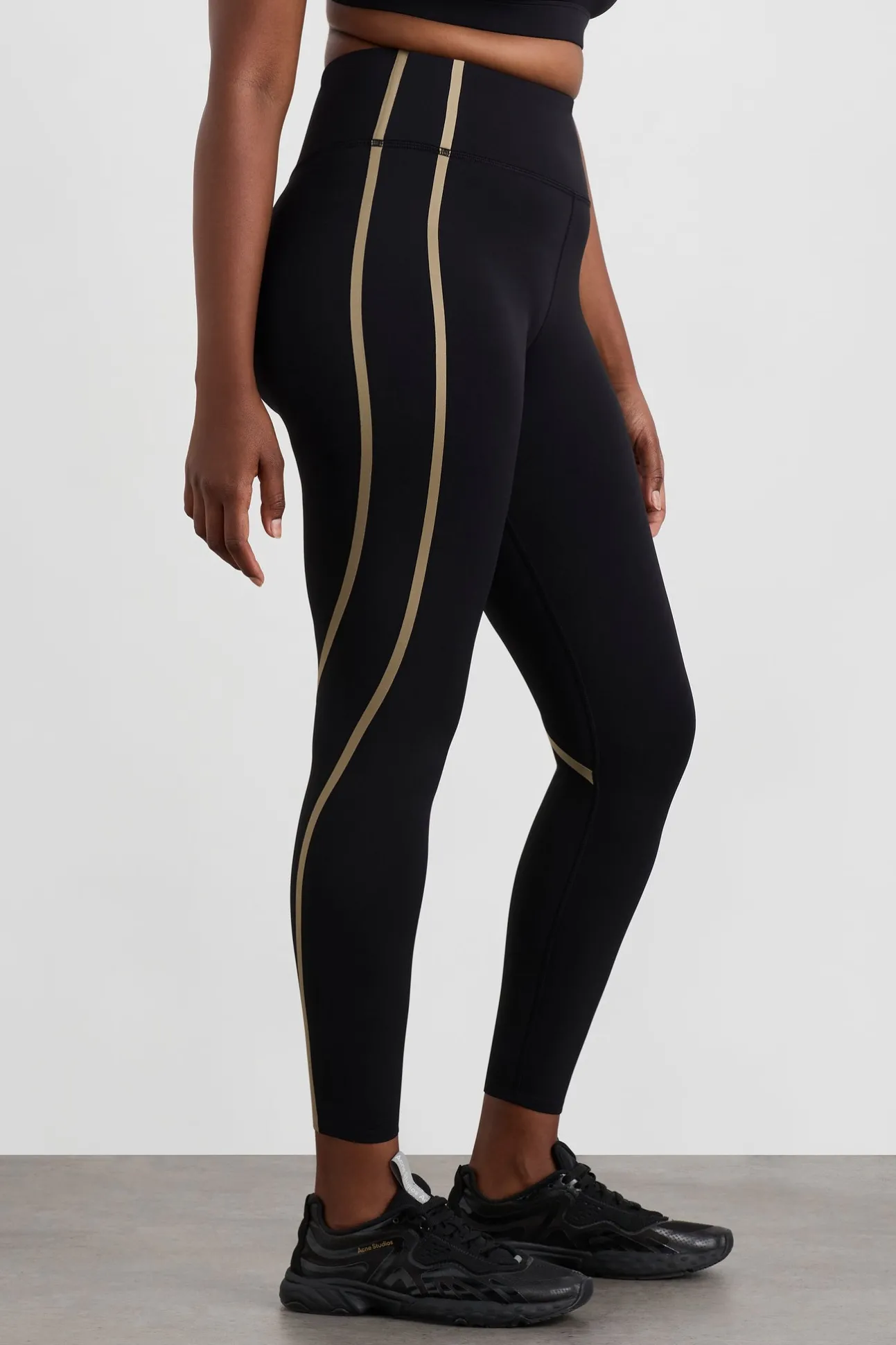 curved_seam__legging__7.webp Curved Seam 7/8 Legging 241