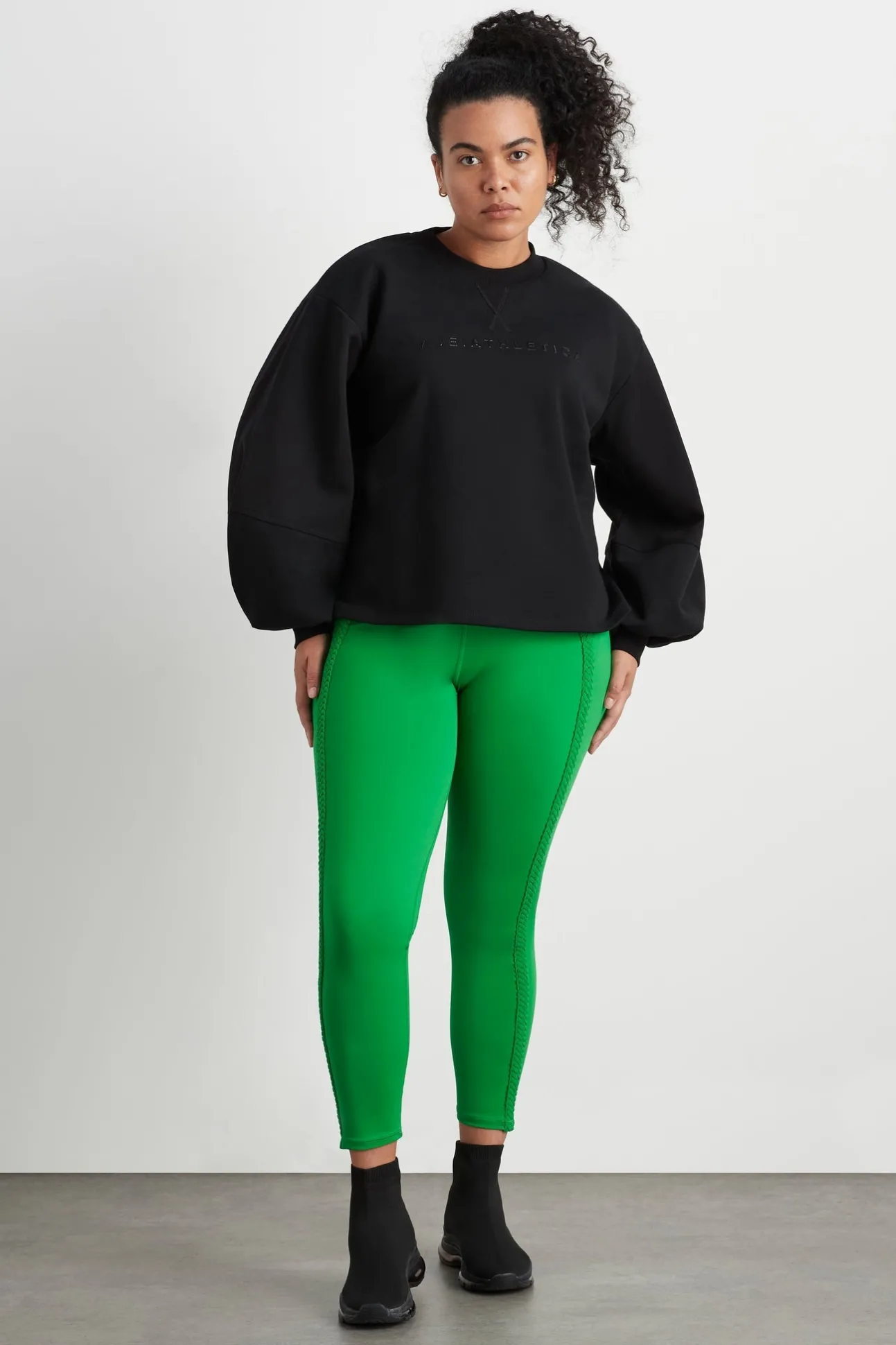 cut_out_back_crew_jumper__10.webp Cut Out Back Crew Jumper 417