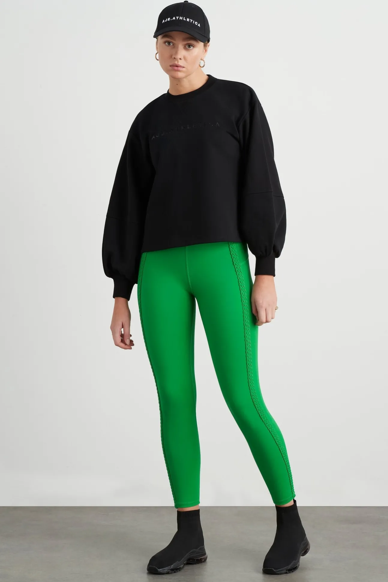 cut_out_back_crew_jumper__2.webp Cut Out Back Crew Jumper 417