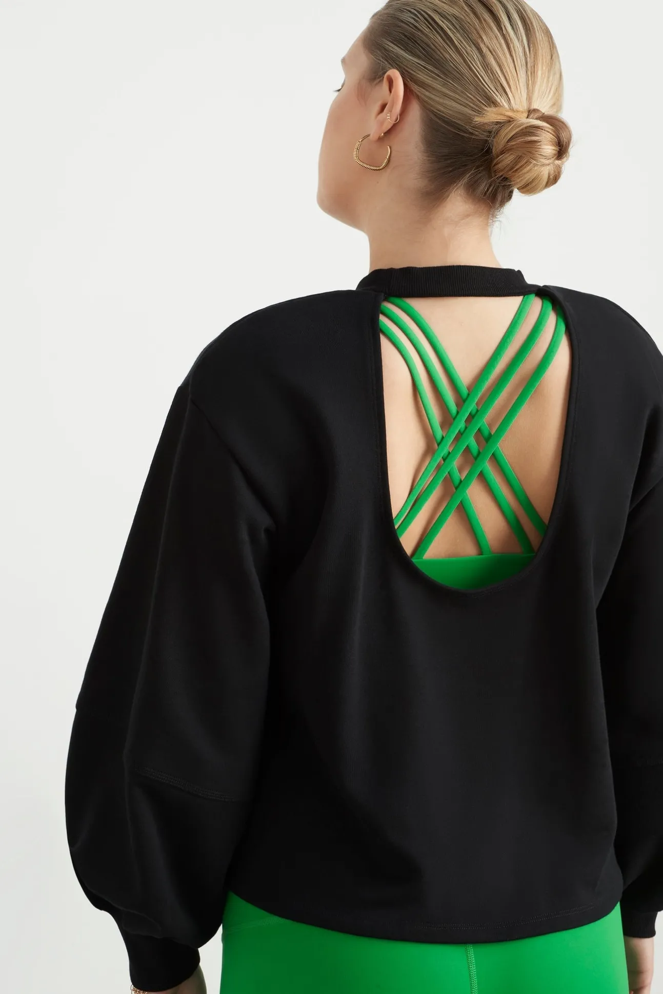 cut_out_back_crew_jumper__7.webp Cut Out Back Crew Jumper 417