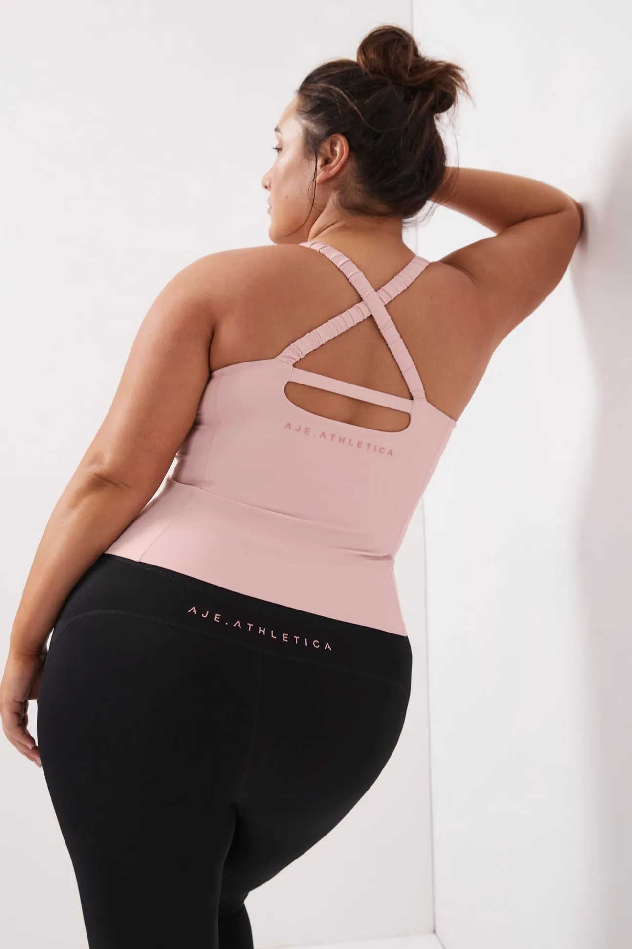 cut_out_cross_back_tank_t_12.webp Cut Out Cross Back Tank Top 125