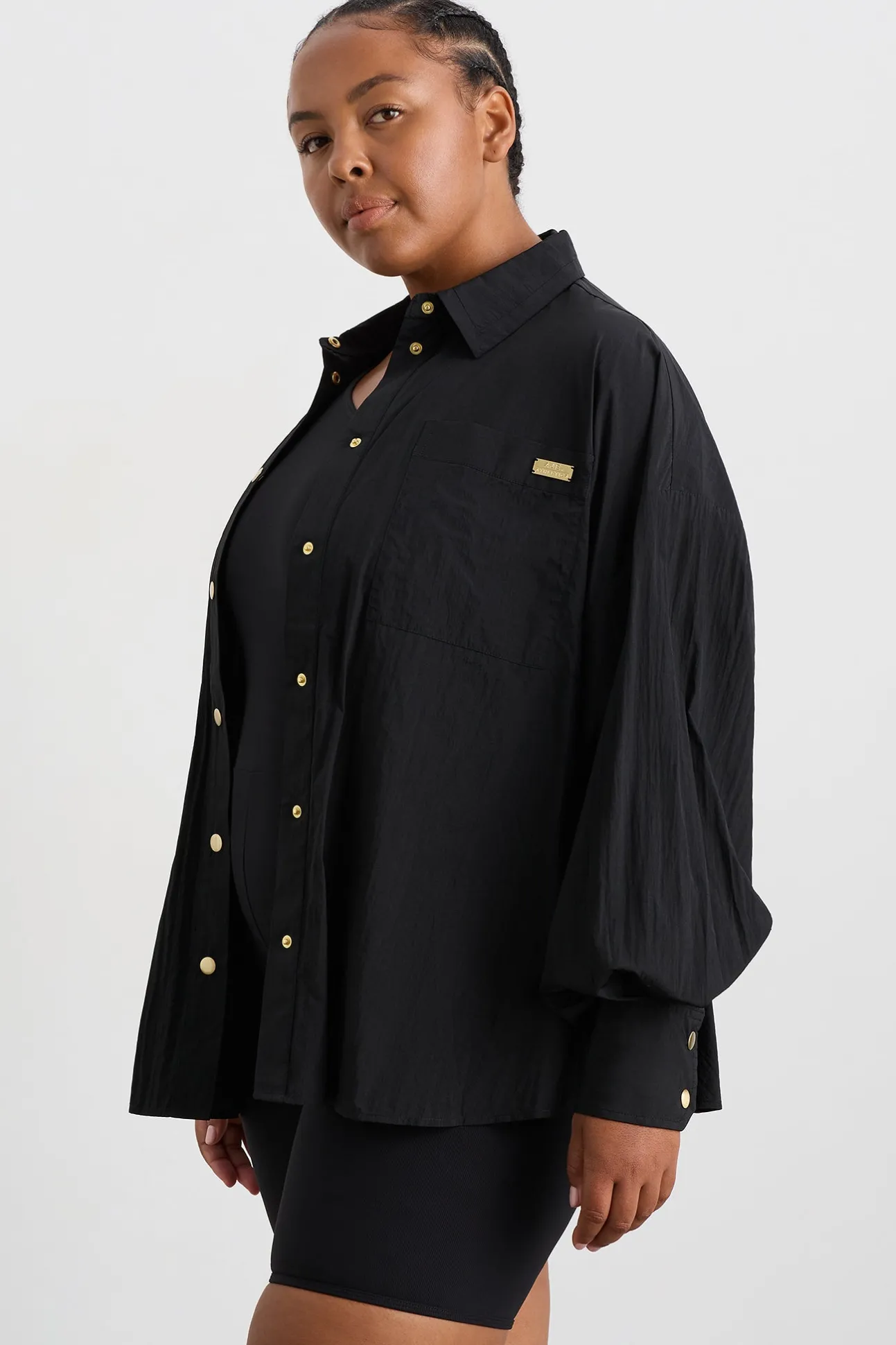 elastic_spray_windbreaker_12.webp Elastic Spray Windbreaker 430