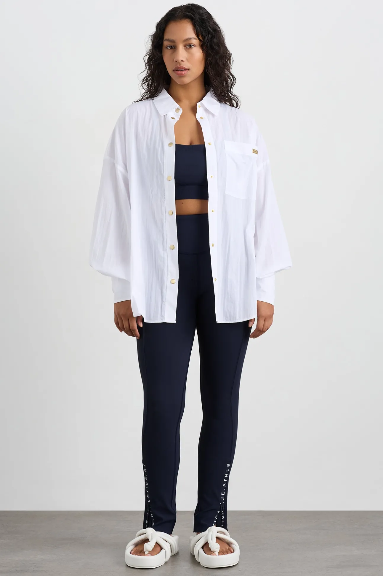 elastic_spray_windbreaker_7-1.webp Elastic Spray Windbreaker 430