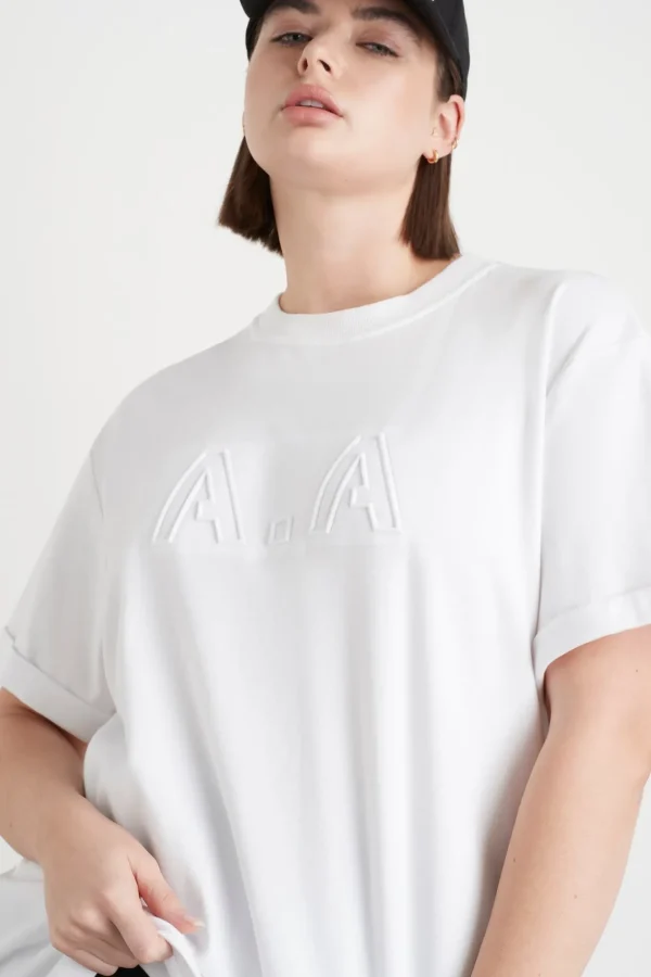 Embossed Classic Logo T-Shirt 103