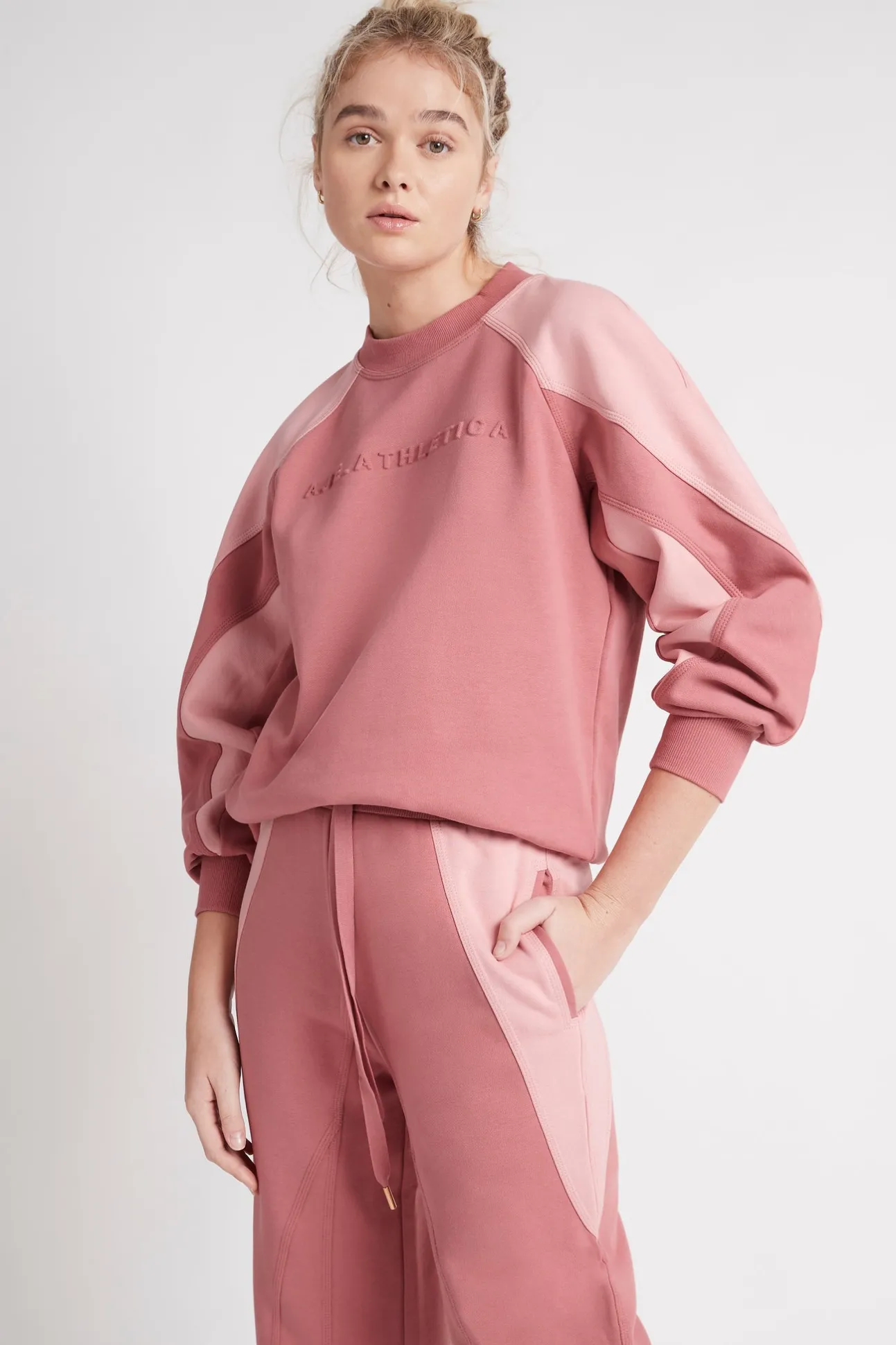 embossed_signature_logo_c_3-1.webp Embossed Signature Logo Crew Jumper 410