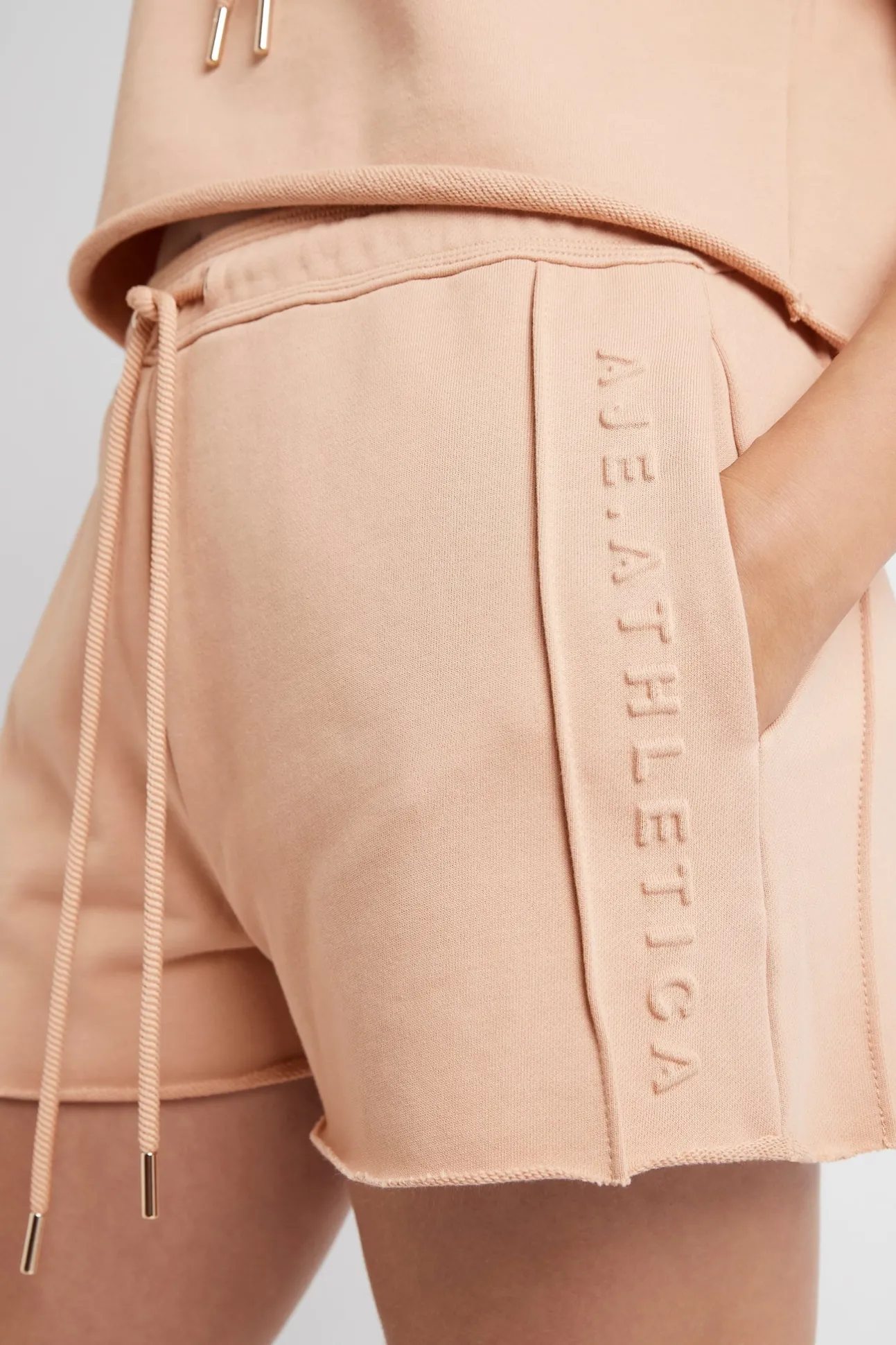 embossed_signature_logo_s_8-1.webp Embossed Signature Logo Sweat Shorts 603