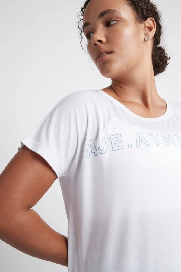 Embossed Signature Logo Training T-Shirt 110