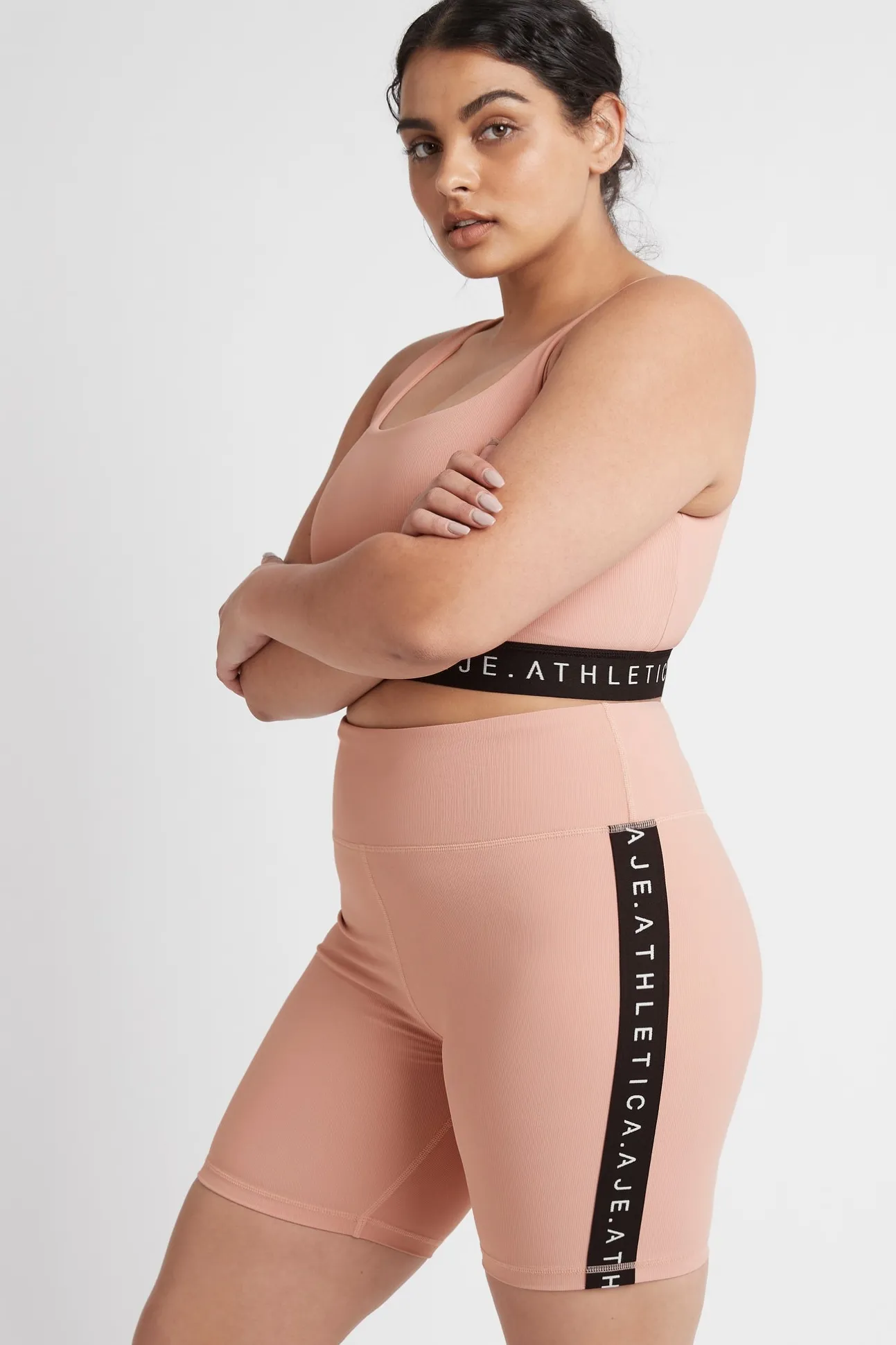 essential_mid_length_bike_12.webp Essential Mid Length Bike Shorts 601