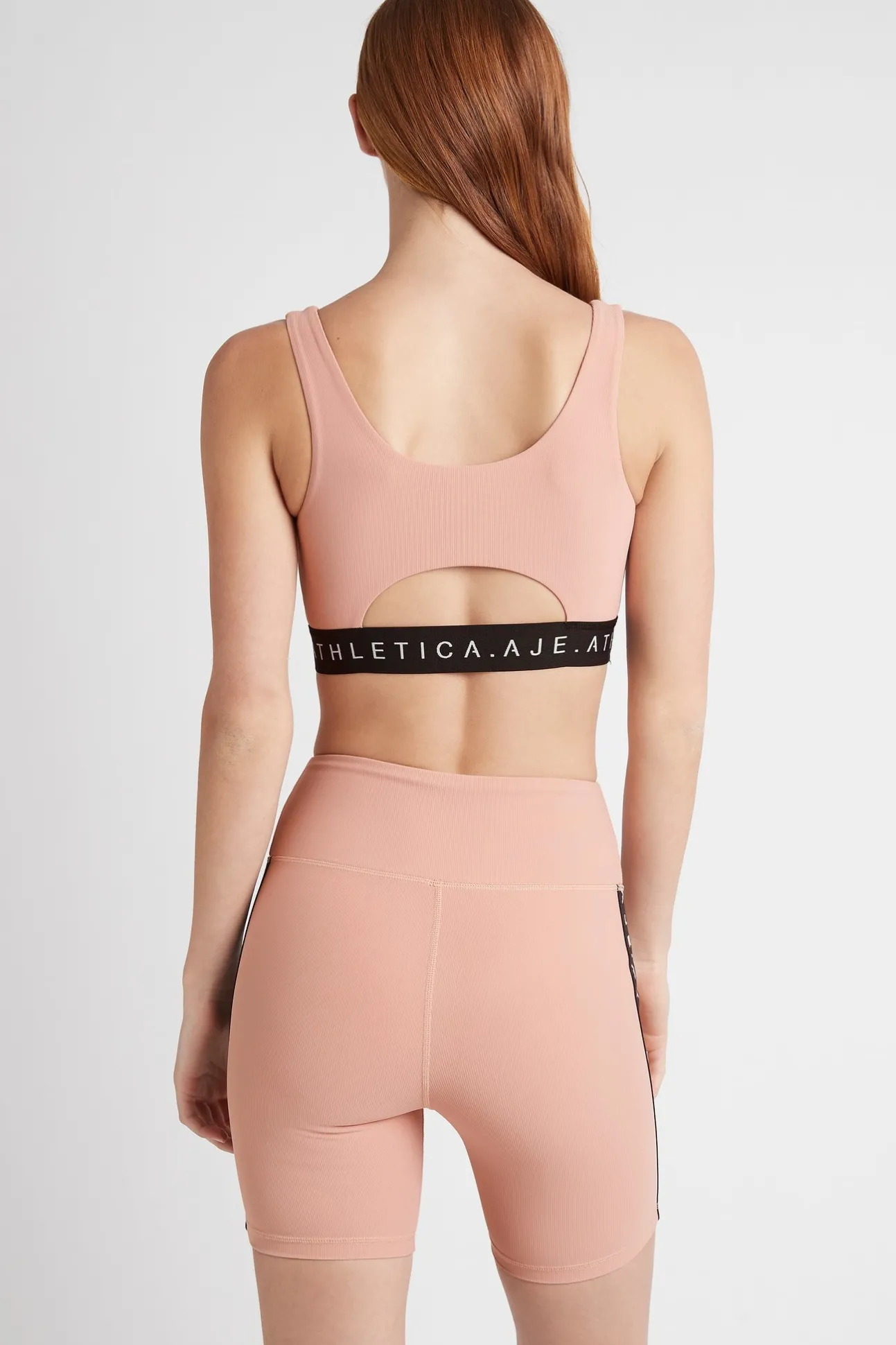 essential_sports_bra__4-3.webp Essential Sports Bra 302