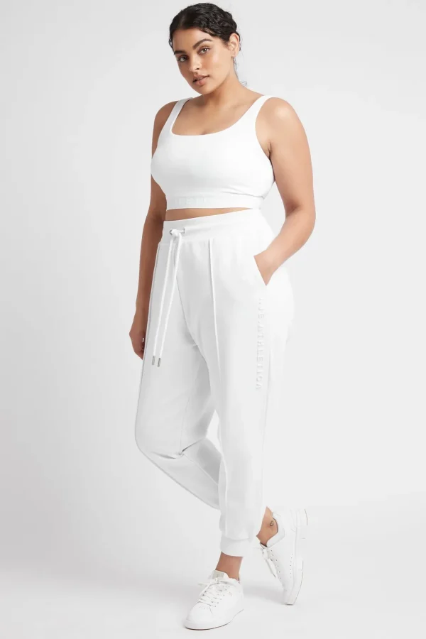 Essential Trackpants 501