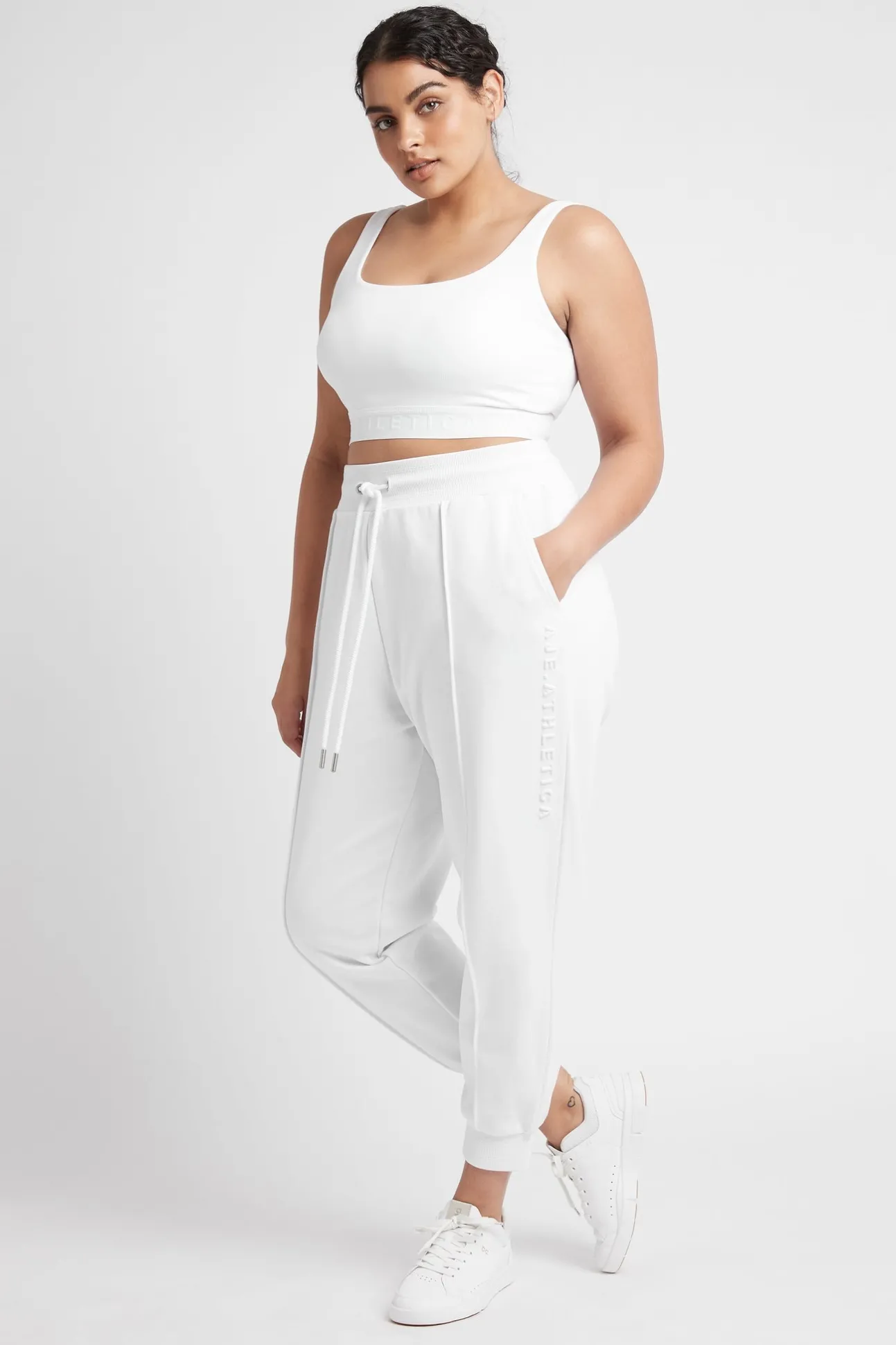 essential_trackpants__11.webp Essential Trackpants 501