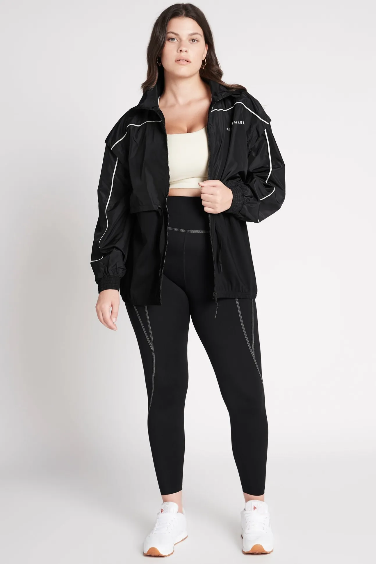essential_windbreaker_jac_10-1.webp Essential Windbreaker Jacket 718