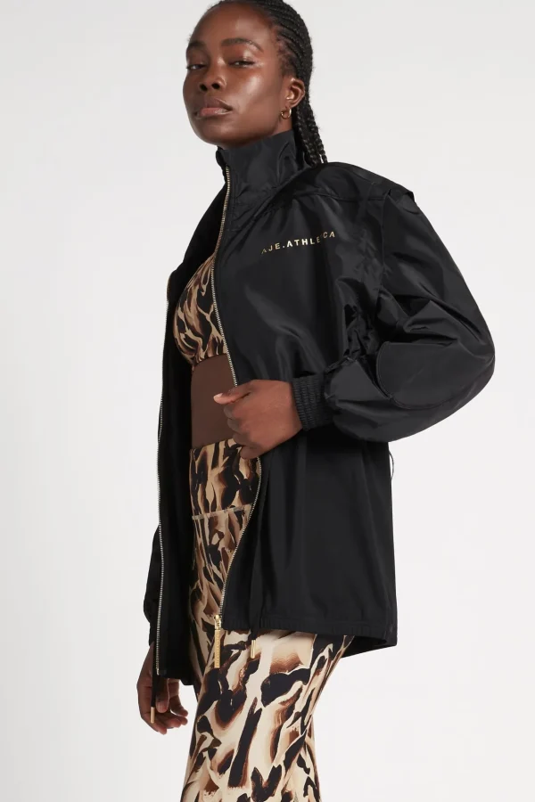 Essential Windbreaker Jacket 718
