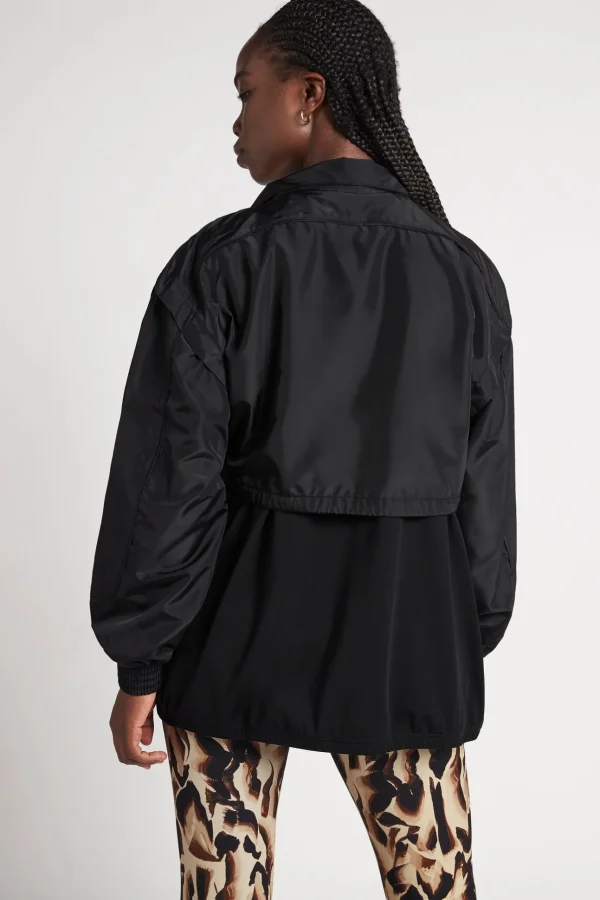 Essential Windbreaker Jacket 718