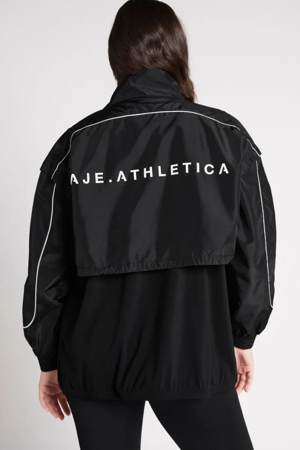 Essential Windbreaker Jacket 718