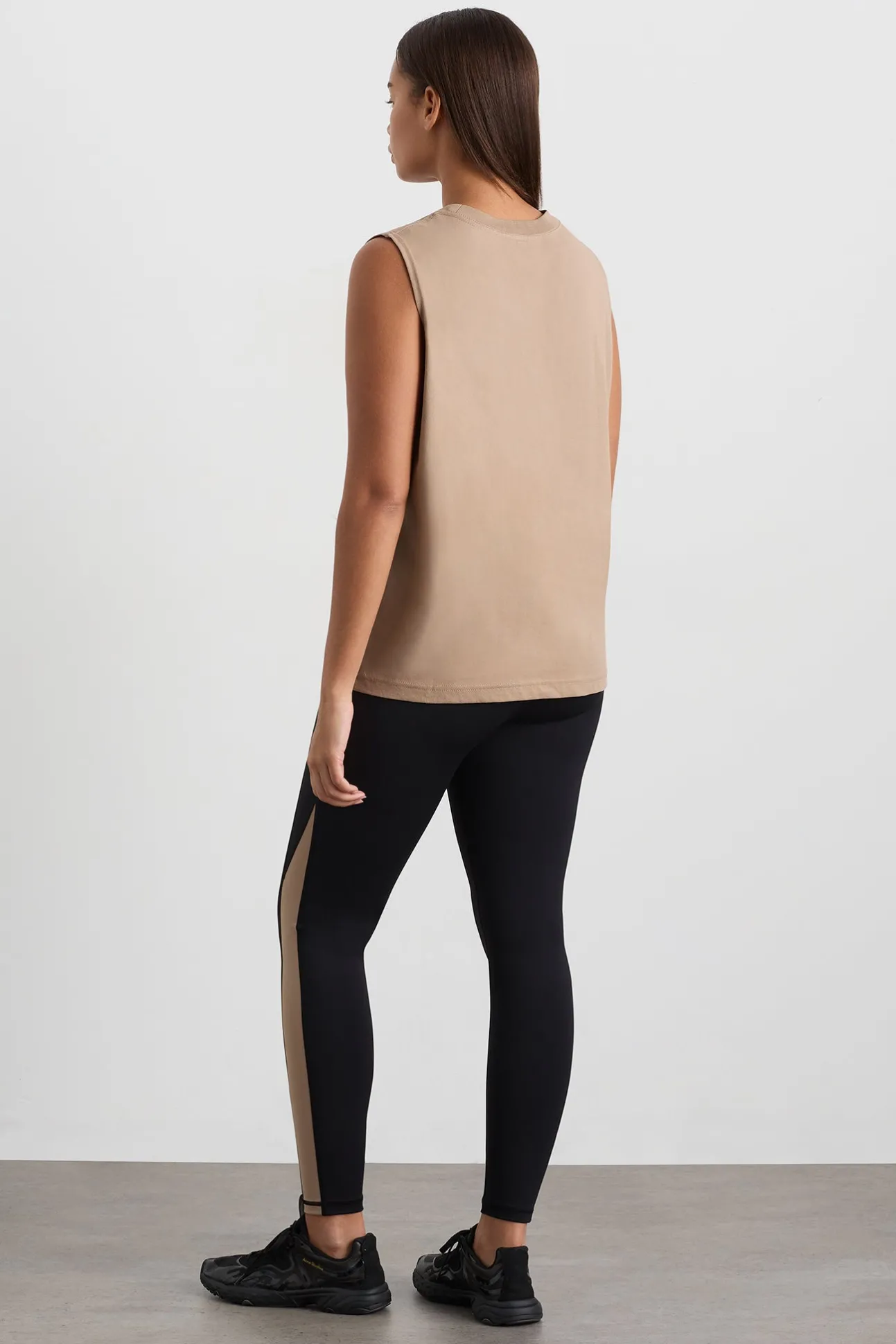 established_logo_long_tan_8.webp Established Logo Long Tank 155