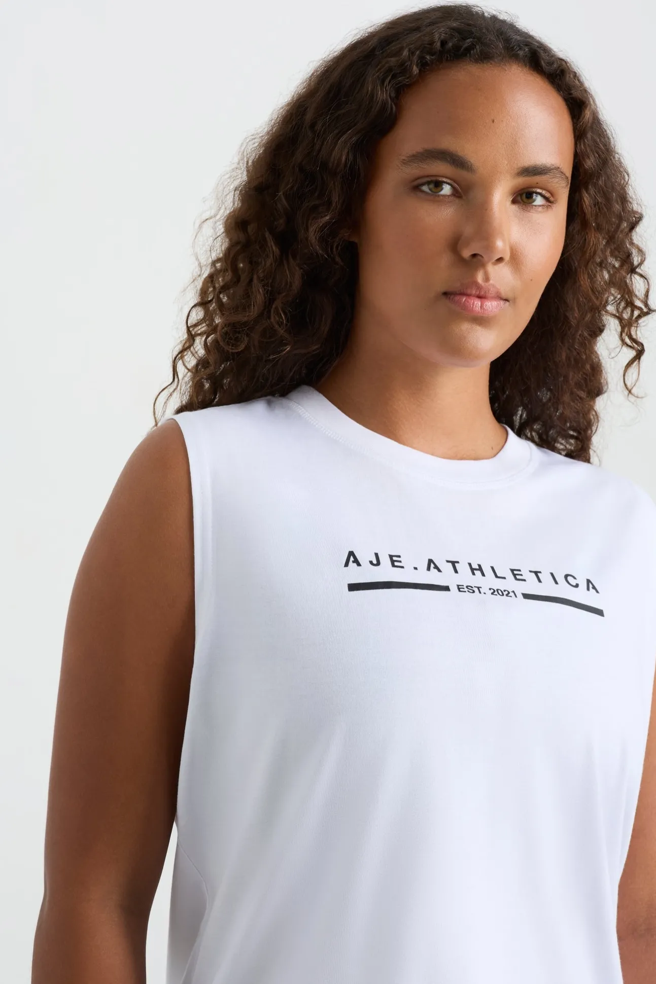 established_logo_tank__7.webp Established Logo Tank 101