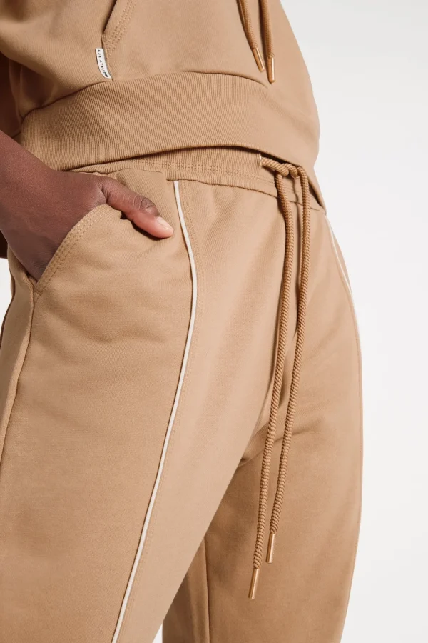 Fleece Contrast Piping Trackpants 504