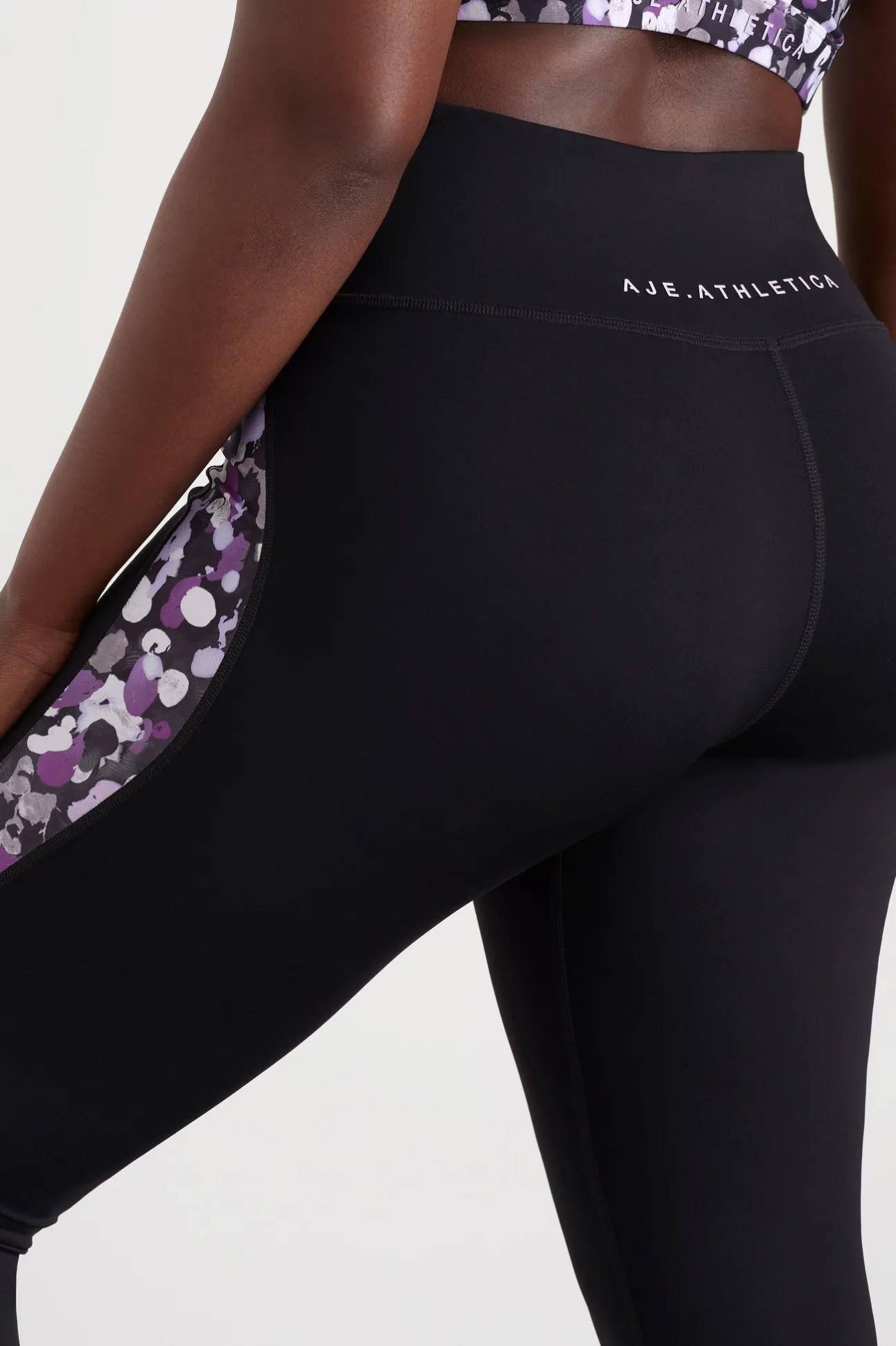 full_length_contour_leggi_8.webp Full Length Contour Legging 231