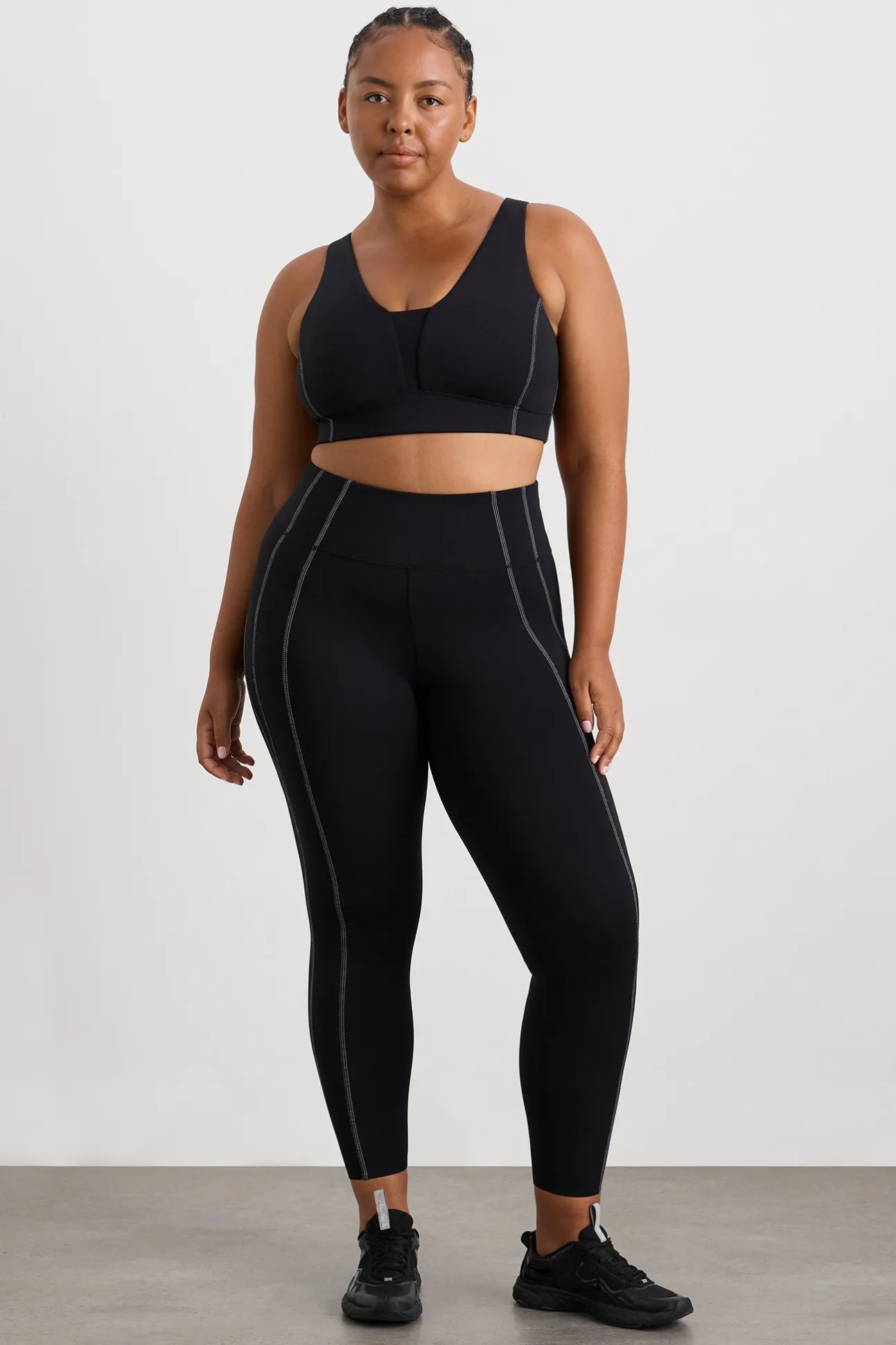 high_back_sports_bra__11.webp High Back Sports Bra 381