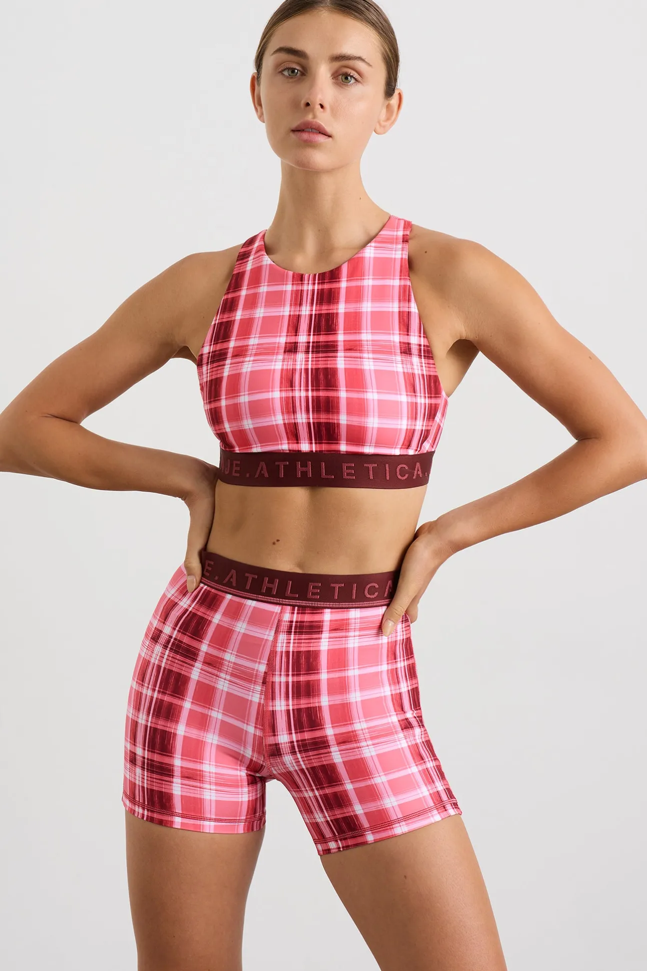 high_neck_sports_bra__0-1.webp High Neck Sports Bra 374