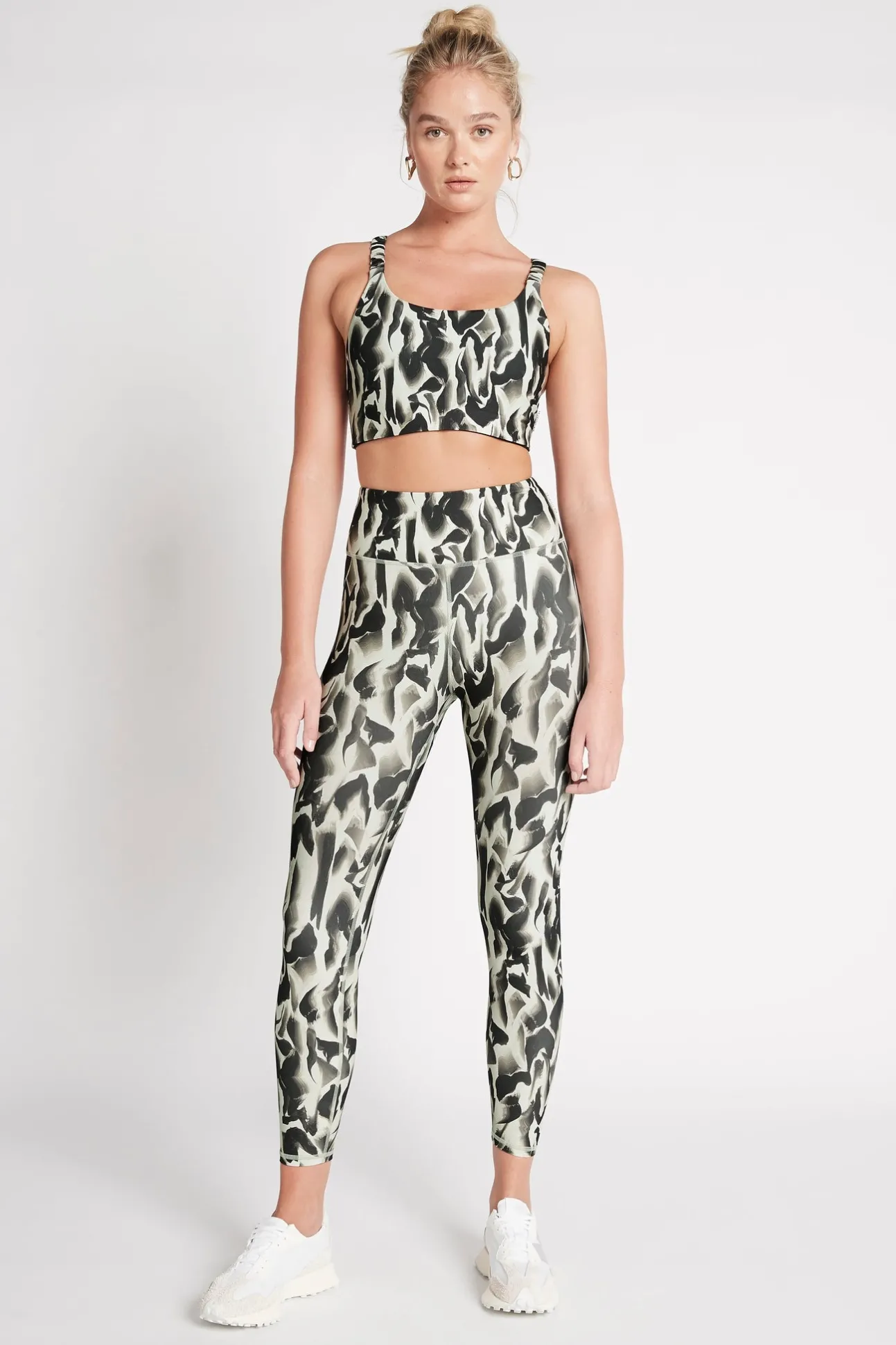 high_rise__legging__0-2.webp High Rise 7/8 Legging 203