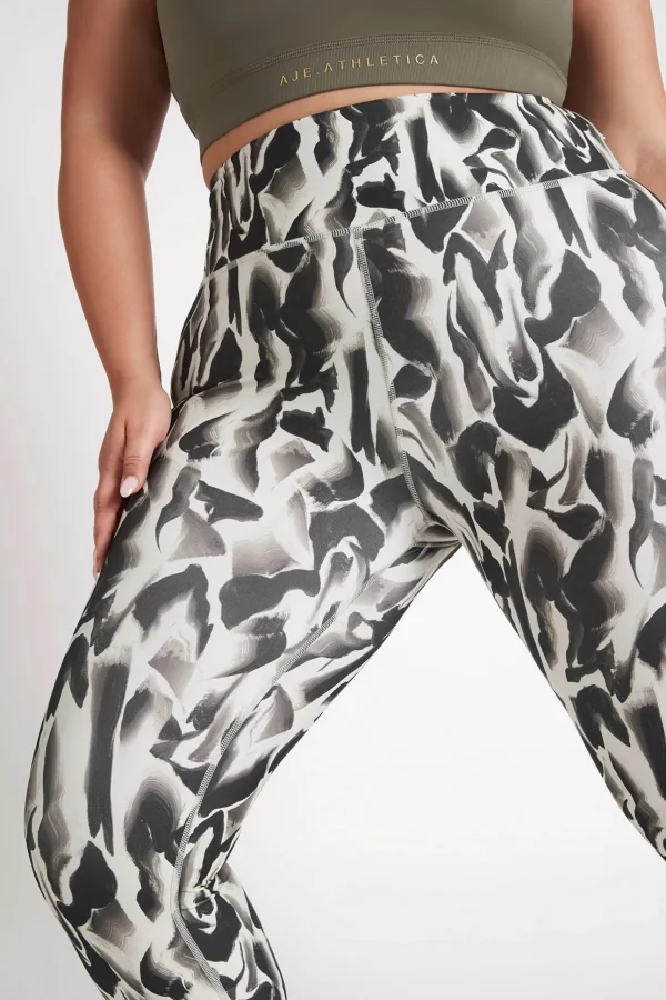 High Rise 7/8 Legging 203