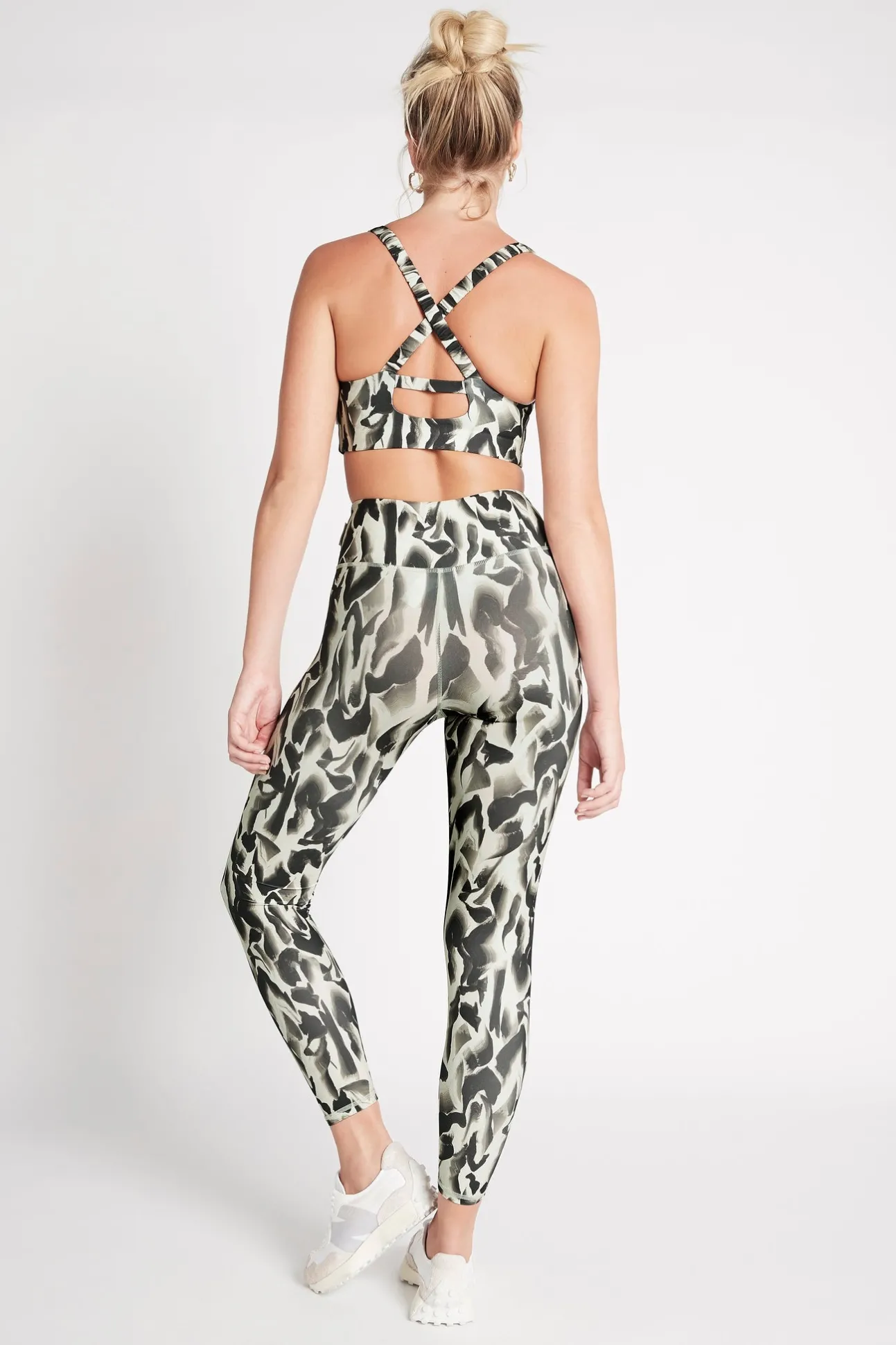 high_rise__legging__4-2.webp High Rise 7/8 Legging 203