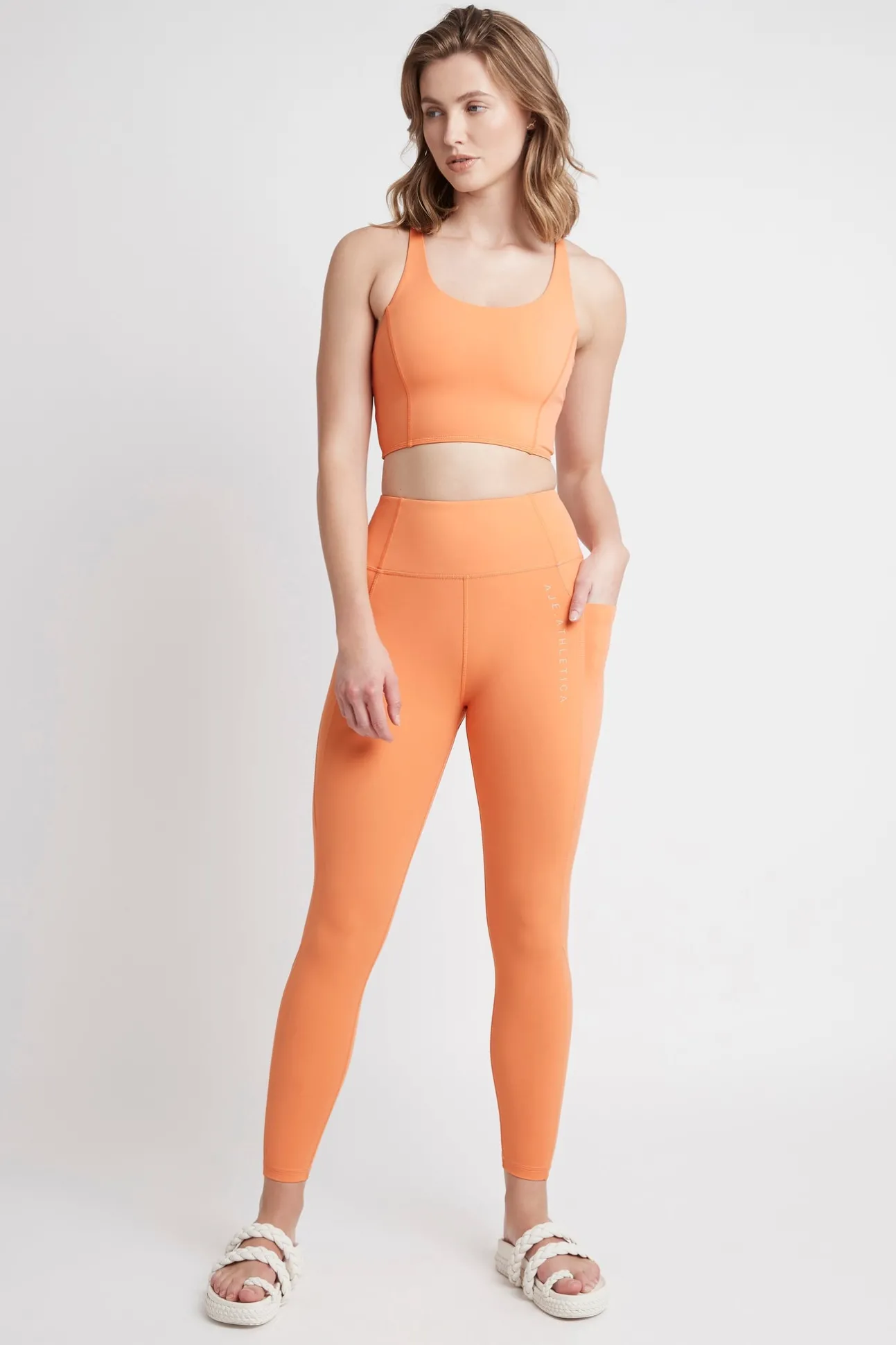 high_rise__logo_legging__0.webp High Rise 7/8 Logo Legging 203