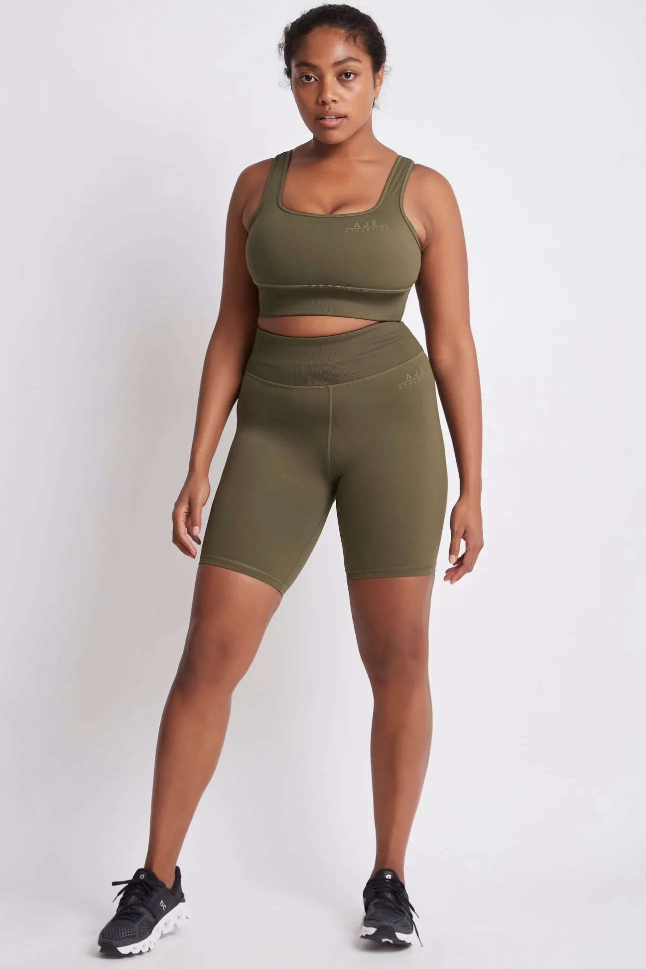 high_rise_bike_shorts__10-1.webp High Rise Bike Shorts 018