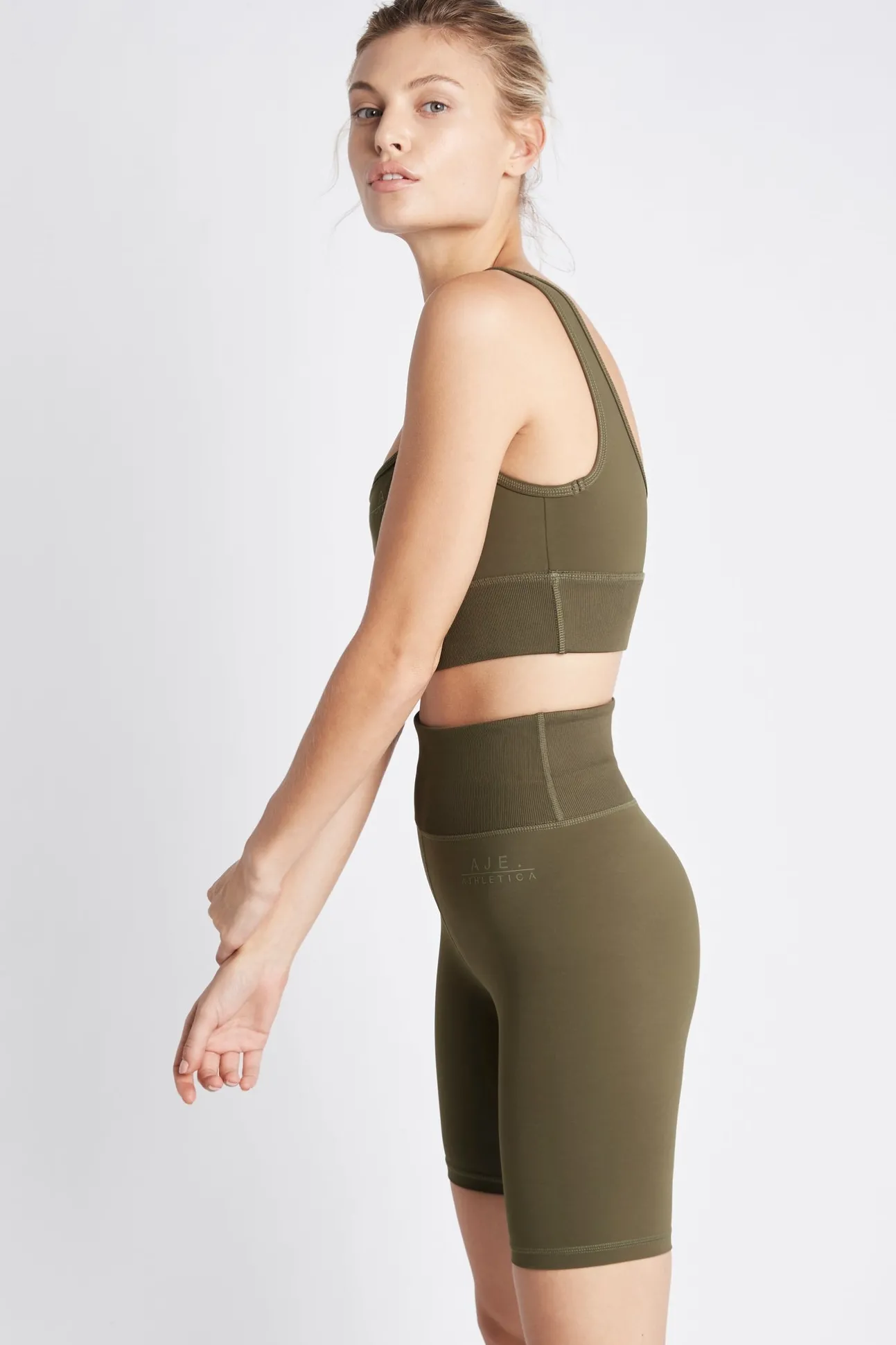 high_rise_bike_shorts__2-1.webp High Rise Bike Shorts 018