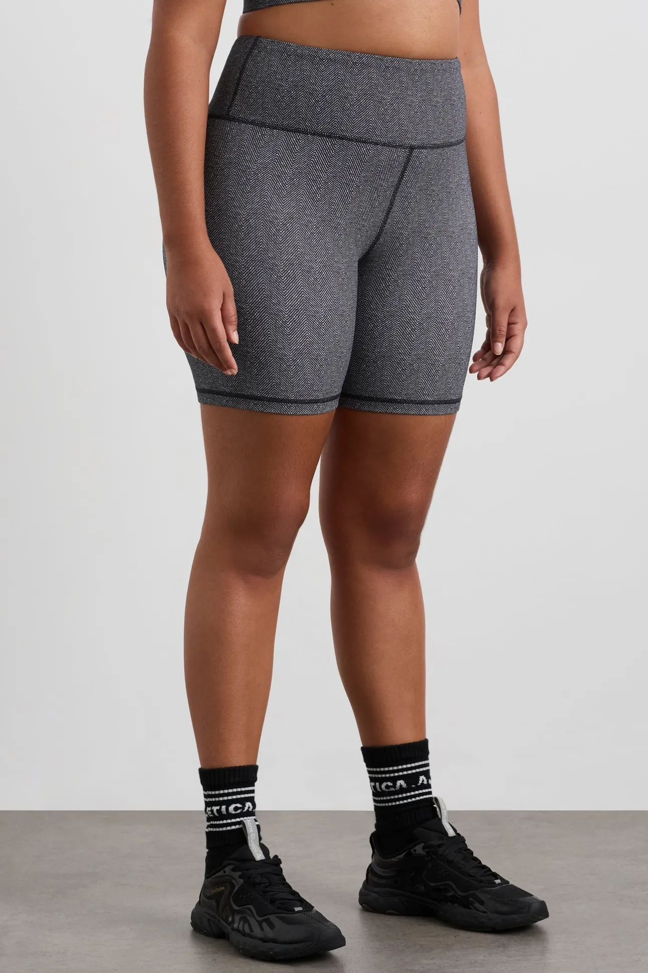 high_rise_bike_shorts__6.webp High Rise Bike Shorts 607