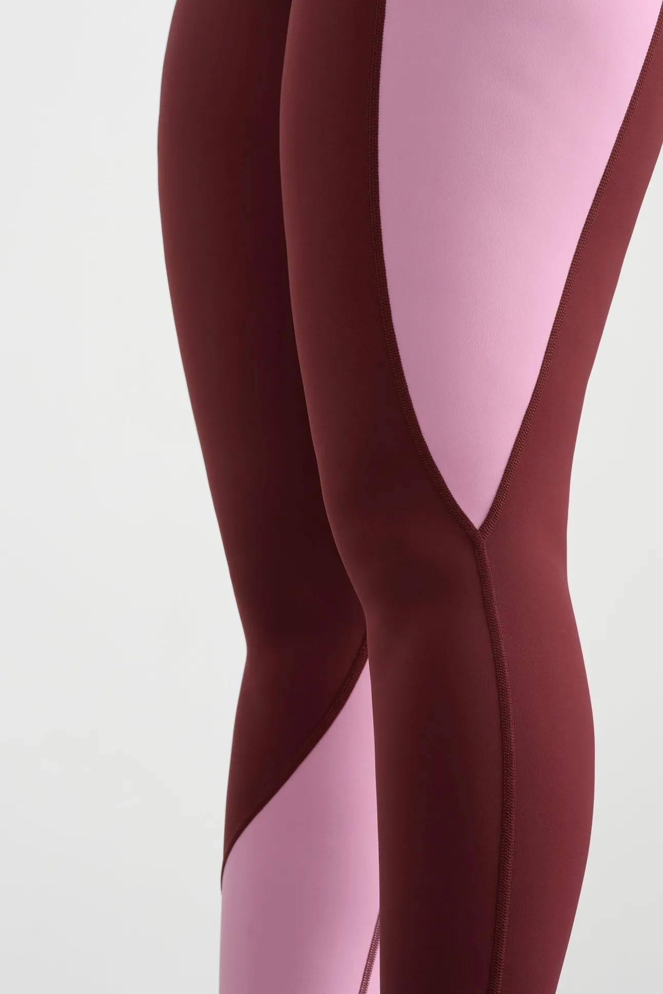 high_rise_colour_block__l_14.webp High Rise Colour Block 7/8 Legging 226