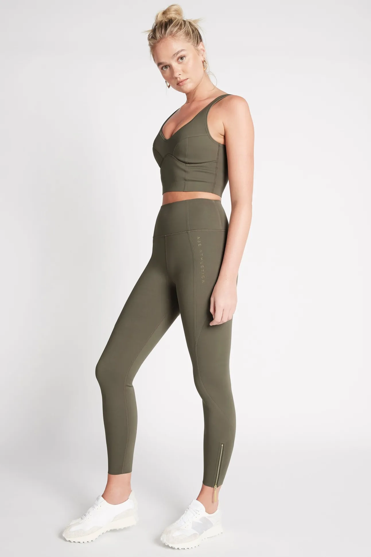 high_rise_full_length_leg_2-1.webp High Rise Full Length Legging 216