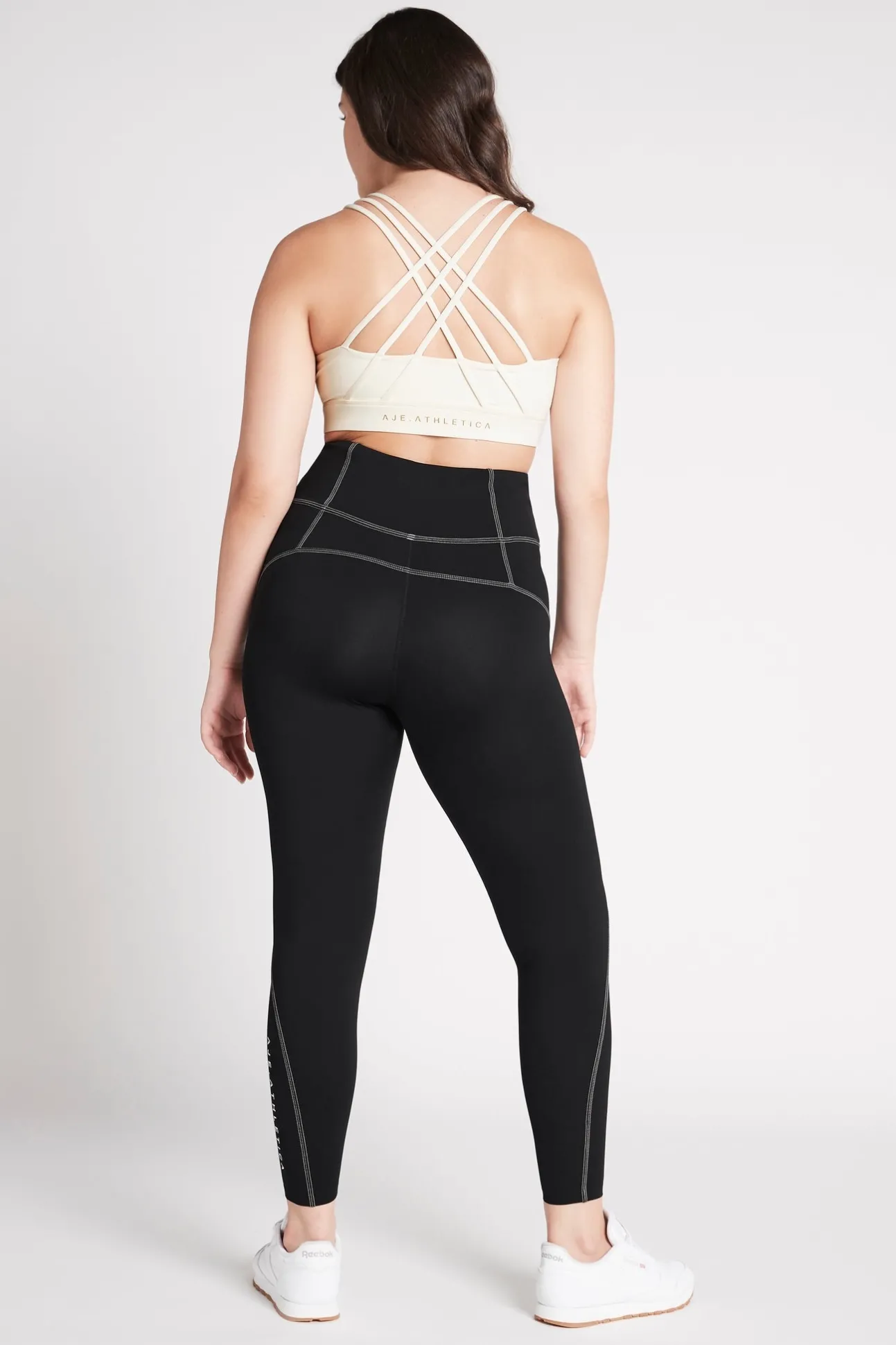 high_rise_full_length_leg_7-1.webp High Rise Full Length Legging 215