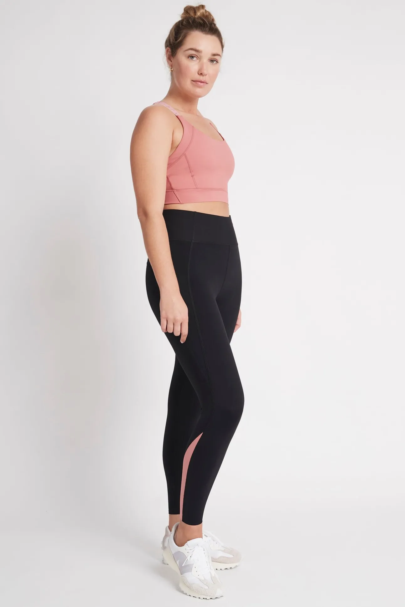 high_rise_full_length_leg_8-1.webp High Rise Full Length Legging 203
