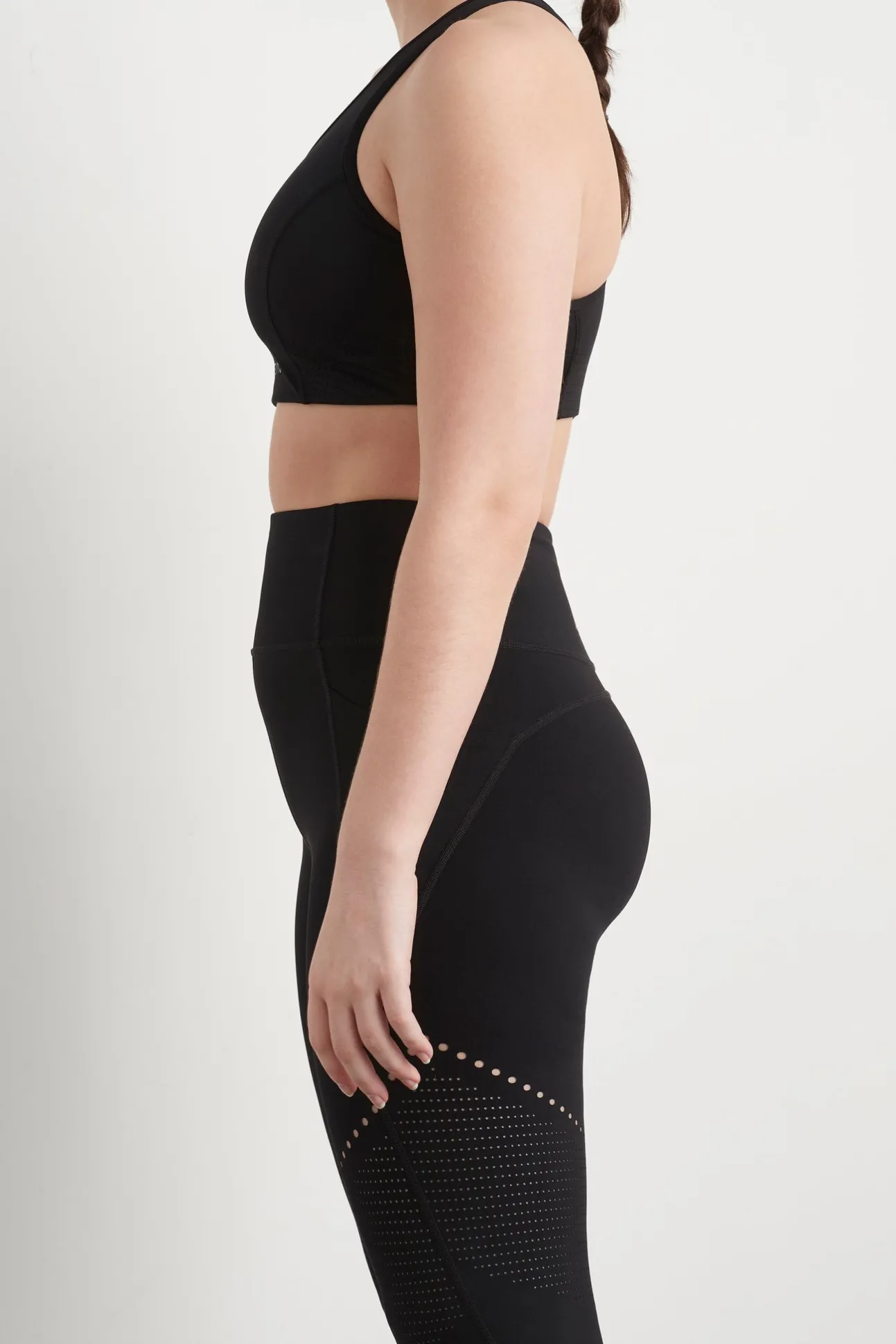 high_rise_perforated__leg_9-1.webp High Rise Perforated 7/8 Legging 227